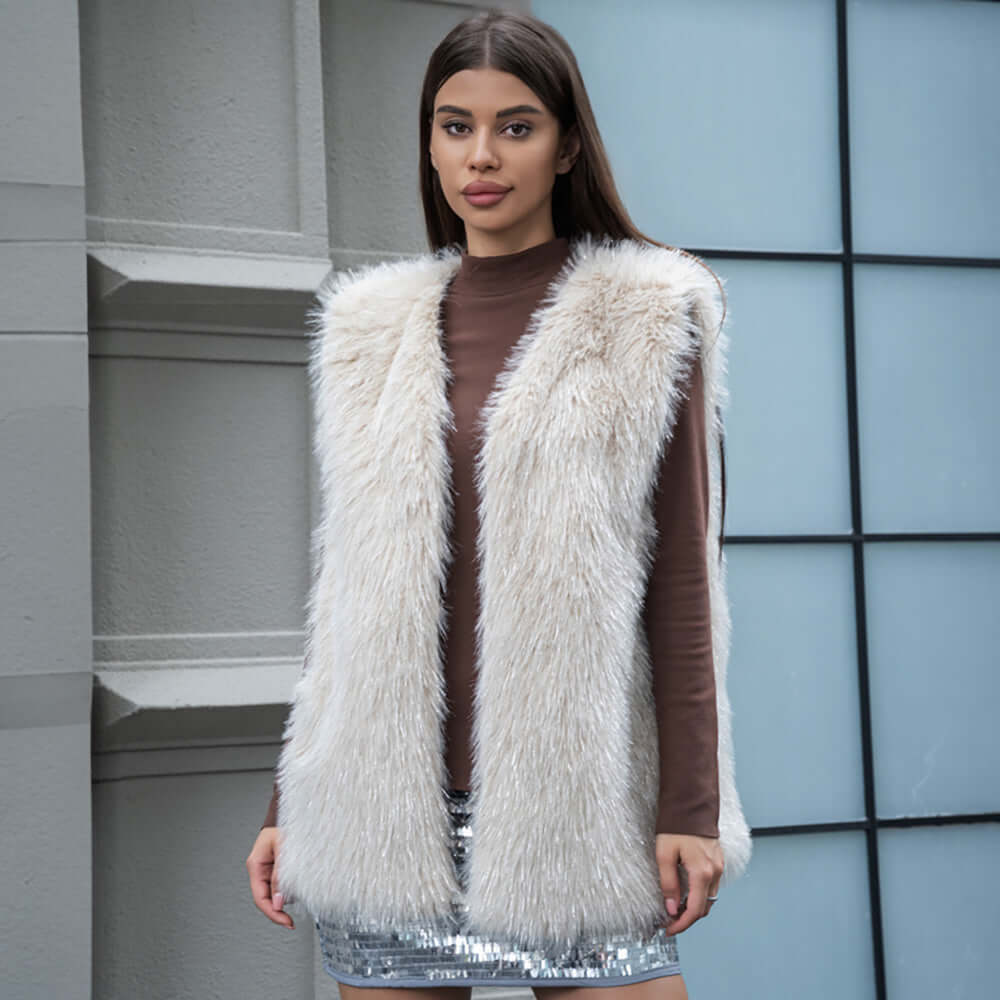 Women's Beige Faux Fur Fuzzy Vest - Cozy Winter Warm Fleece Jacket for Casual Outfits & Outdoor Activities