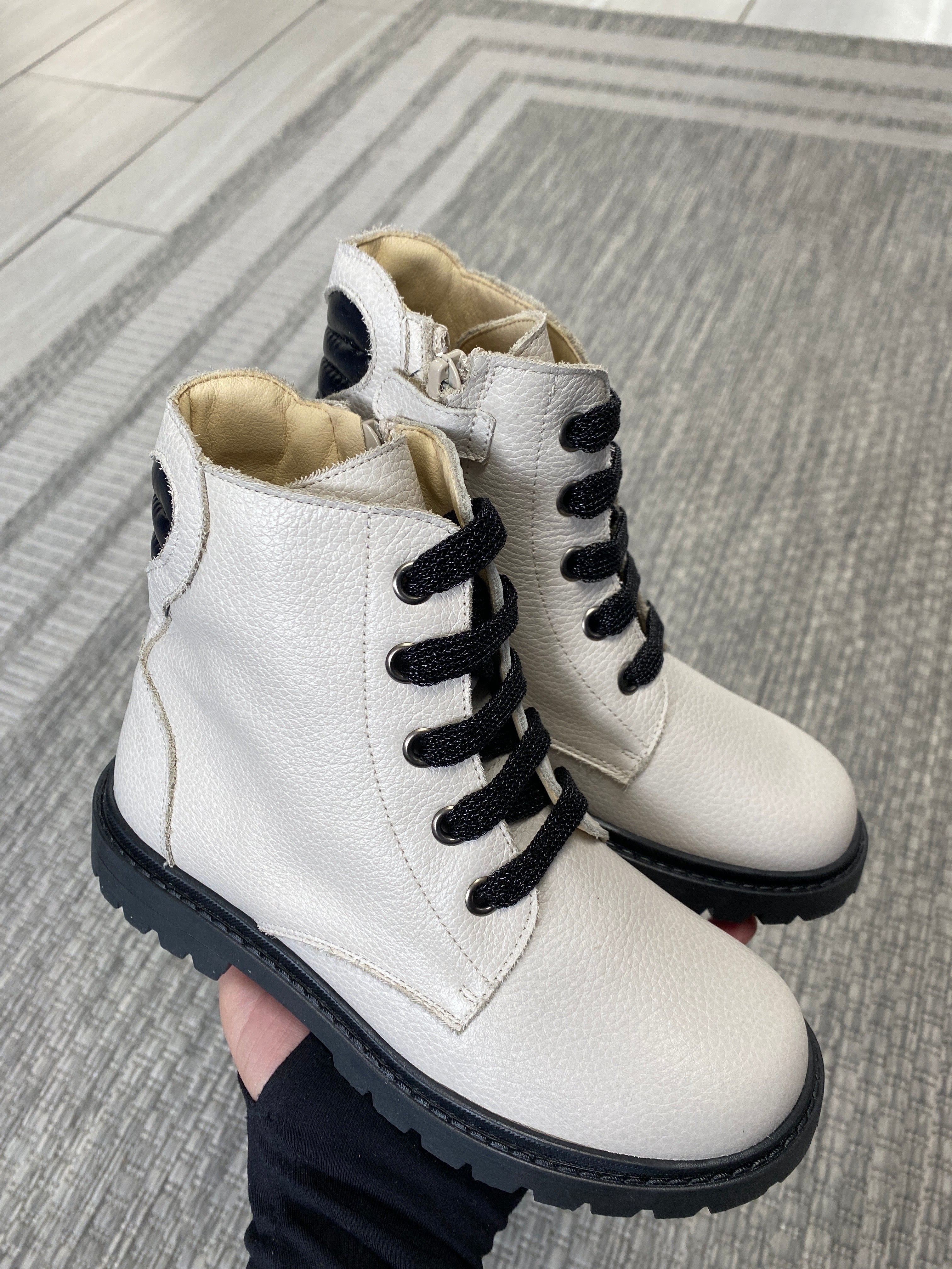 Andanines Women's Ivory Pebbled Heart Bootie - Comfortable & Stylish Ankle Boots for Fall & Winter Fashion | Perfect for Casual Outfits, Work & Date Nights