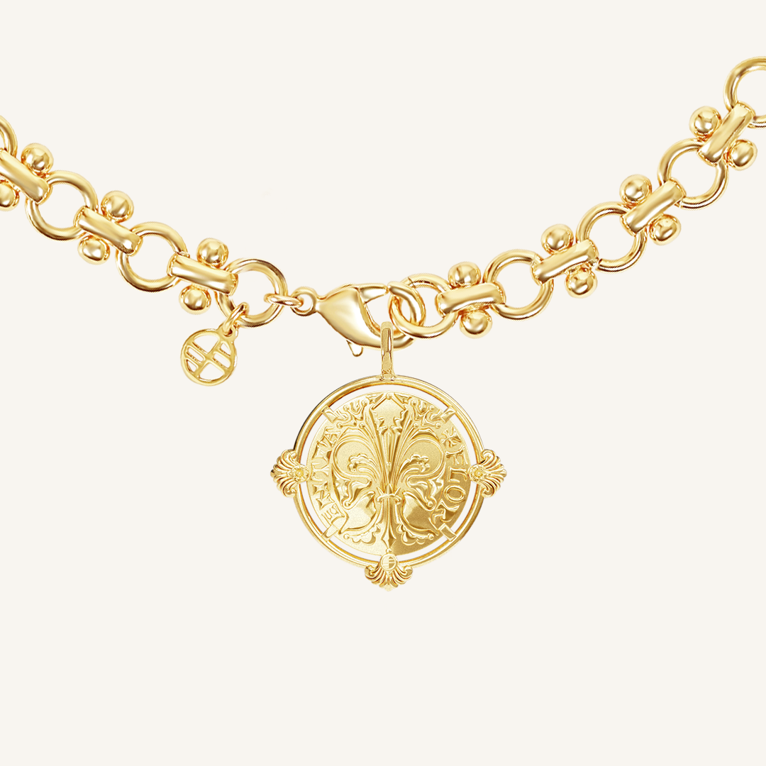 Elegant Versailles Pendant Eiffel Necklace - Parisian Inspired Jewelry for Women | Perfect for Date Night, Anniversary Gifts & Special Occasions