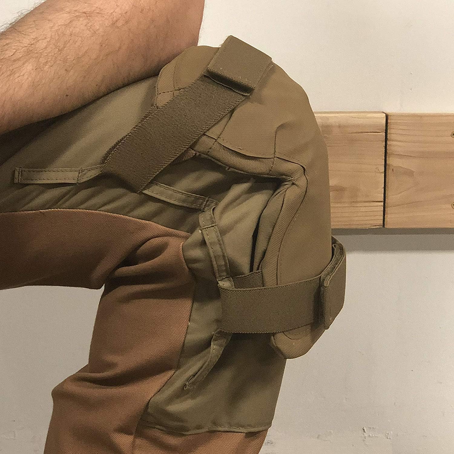 Atlas 46 24/7 Comfort-Tuff Knee Pads - Heavy Duty Work Knee Protection (Coyote, Small) - Ideal for Construction, Carpentry, and DIY Projects