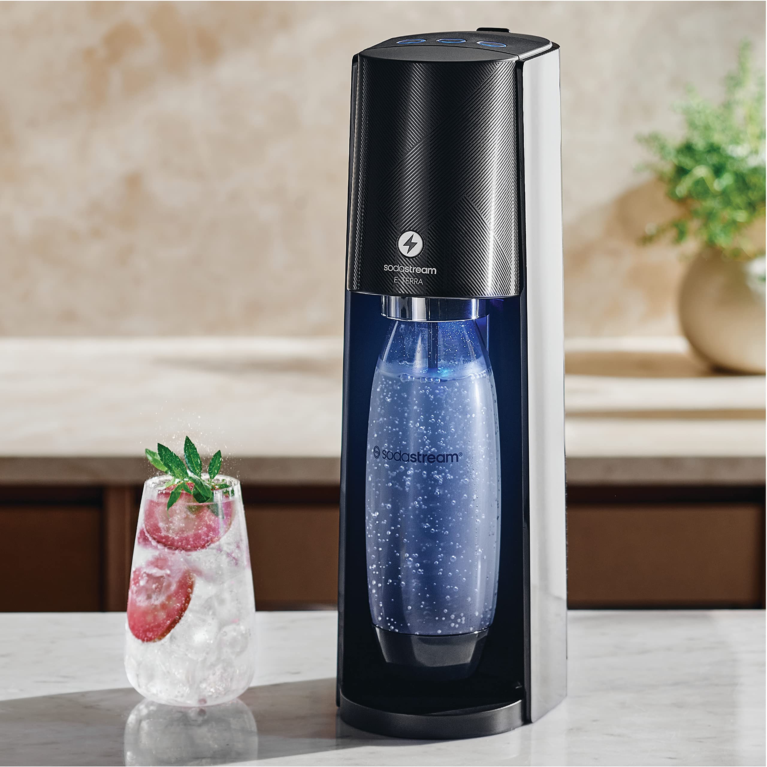 SodaStream E-TERRA Sparkling Water Maker Machine (Black) - Includes CO2 Cylinder & Carbonating Bottle for Homemade Sparkling Water - Perfect for Kitchen, Office & Home Bar Use