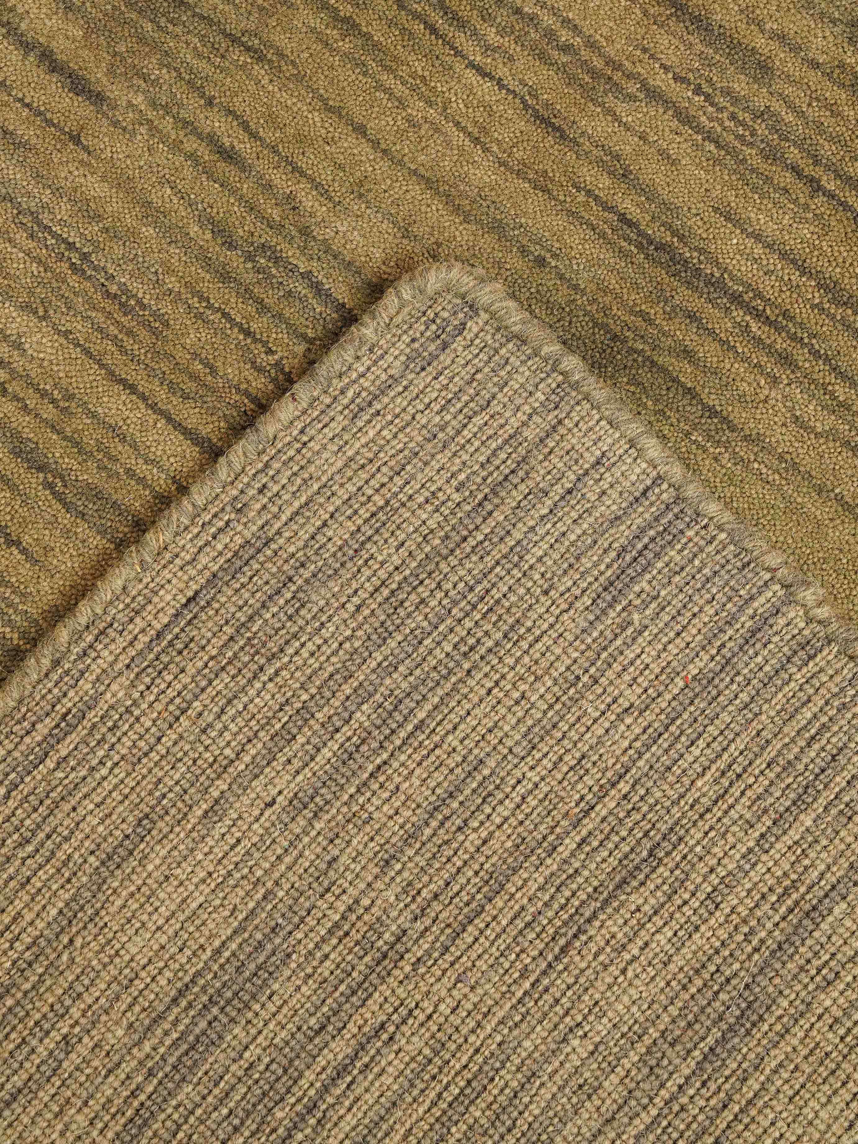 Silken Premium Hand Knotted Wool Rug - Luxurious Soft & Durable Handmade Carpet for Living Room, Bedroom, Dining Area - Perfect for Home Decor & Interior Design