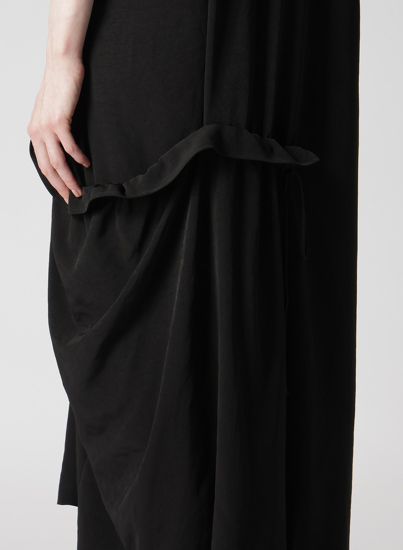 Elegant Crepe de Chine Half Sleeve Draped Dress for Women - Perfect for Cocktail Parties, Weddings & Evening Events