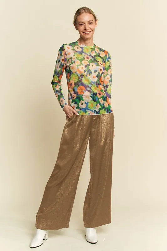 Stylish Olive Crinkled Textured Wide Leg Resort Pants for Women - Comfortable Vacation & Beach Wear for Summer Travel