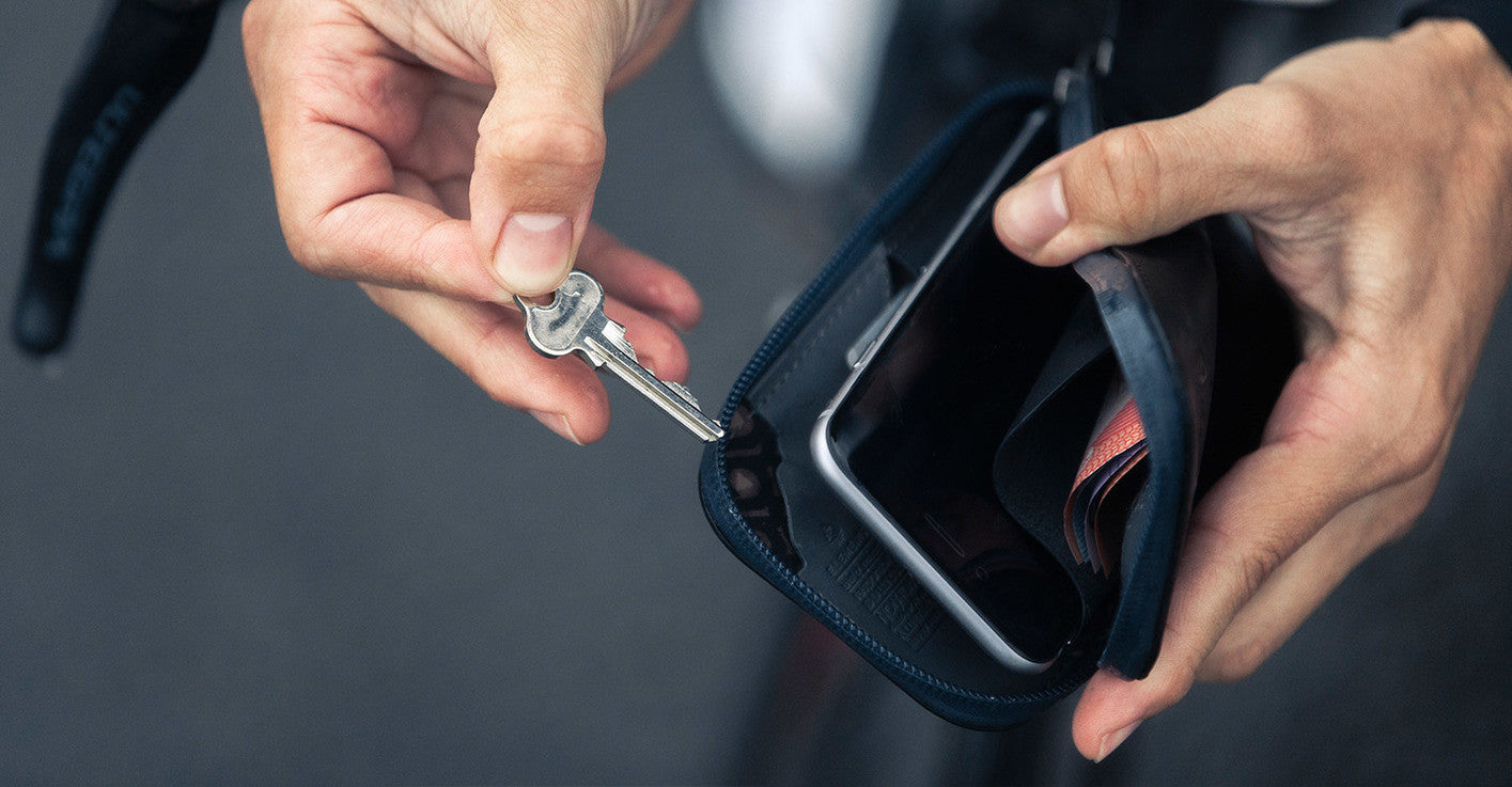 Bellroy Elements Phone Pocket for iPhone 6 Plus/6s Plus - Slim Waterproof Phone Case for Outdoor Adventures & Daily Use