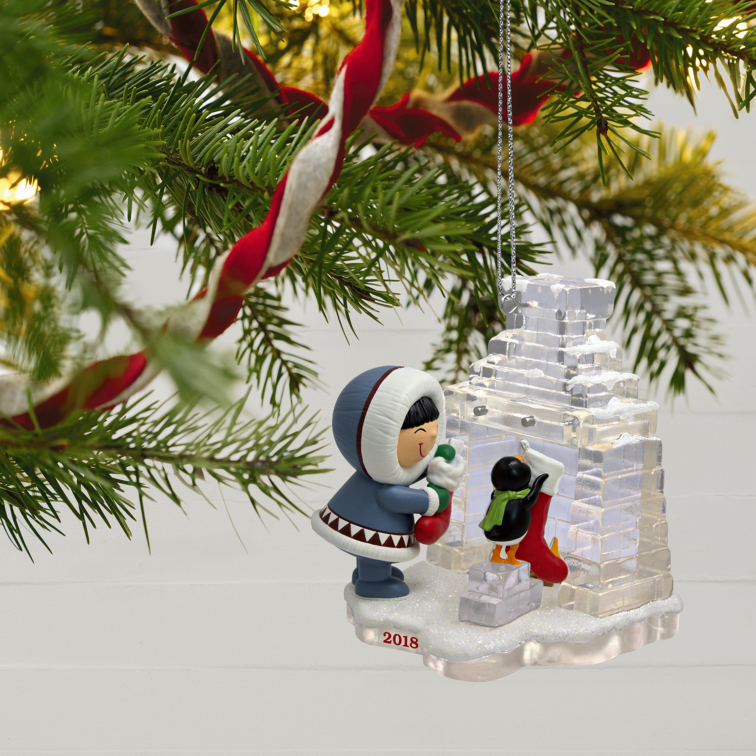 Hallmark Keepsake 2018 Frosty Friends Christmas Ornament - Dated Collectible Holiday Decoration for Tree & Stocking Hanger | Perfect for Xmas Gifts, Home Decor & Festive Celebrations