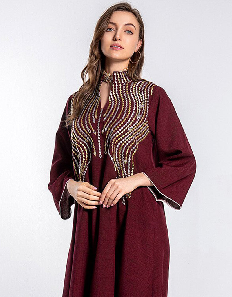 Elegant Long Arabic Dress for Women - Evening Party Gown with Embroidery & Beading - Perfect for Weddings, Galas & Special Occasions