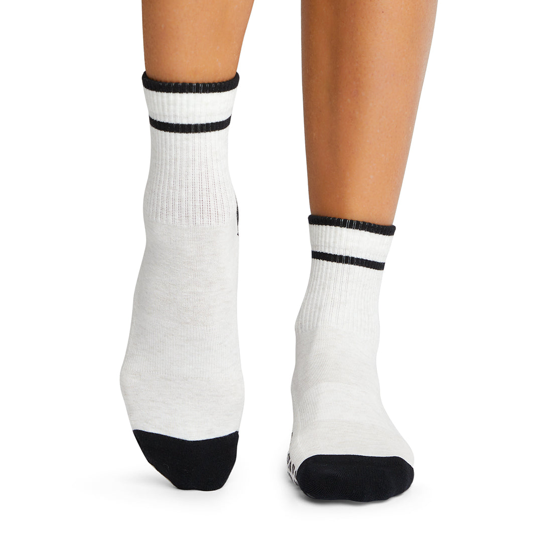 Tavi Noir Aria Grip Socks - Non-Slip Yoga Socks for Women, Pilates, Barre & Workout - Breathable & Comfortable Anti-Skid Socks for Home, Studio & Gym Use
