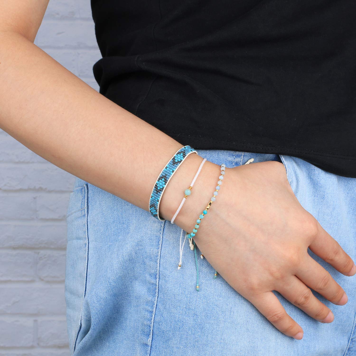 KELITCH Adjustable Seed Bead Bracelet for Women - Handmade Braided String Bracelet with Natural Agate, Turquoise, Lapis & Coral Stones - Boho Chic Jewelry for Everyday Wear, Yoga, Meditation & Festival Outfits