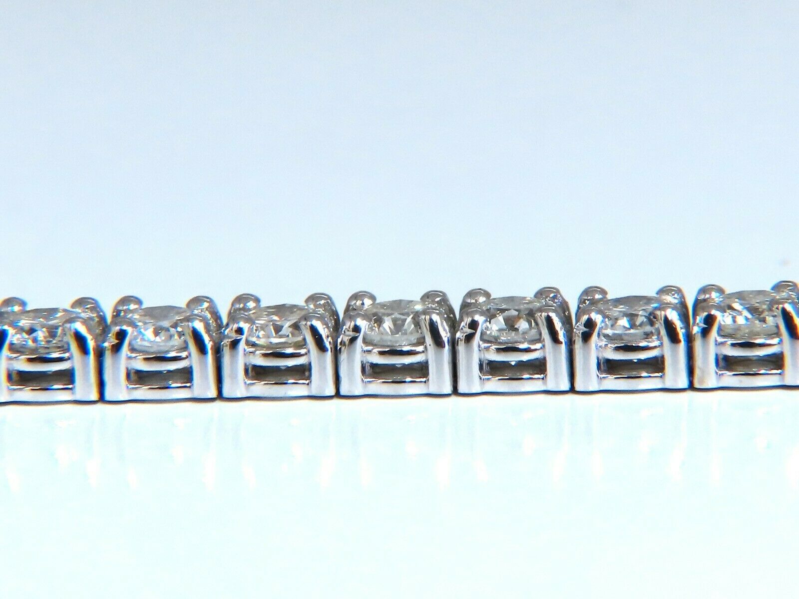 8.10 Carat Natural Diamond Tennis Bracelet in 14K White Gold - Perfect for Weddings, Anniversaries & Special Occasions