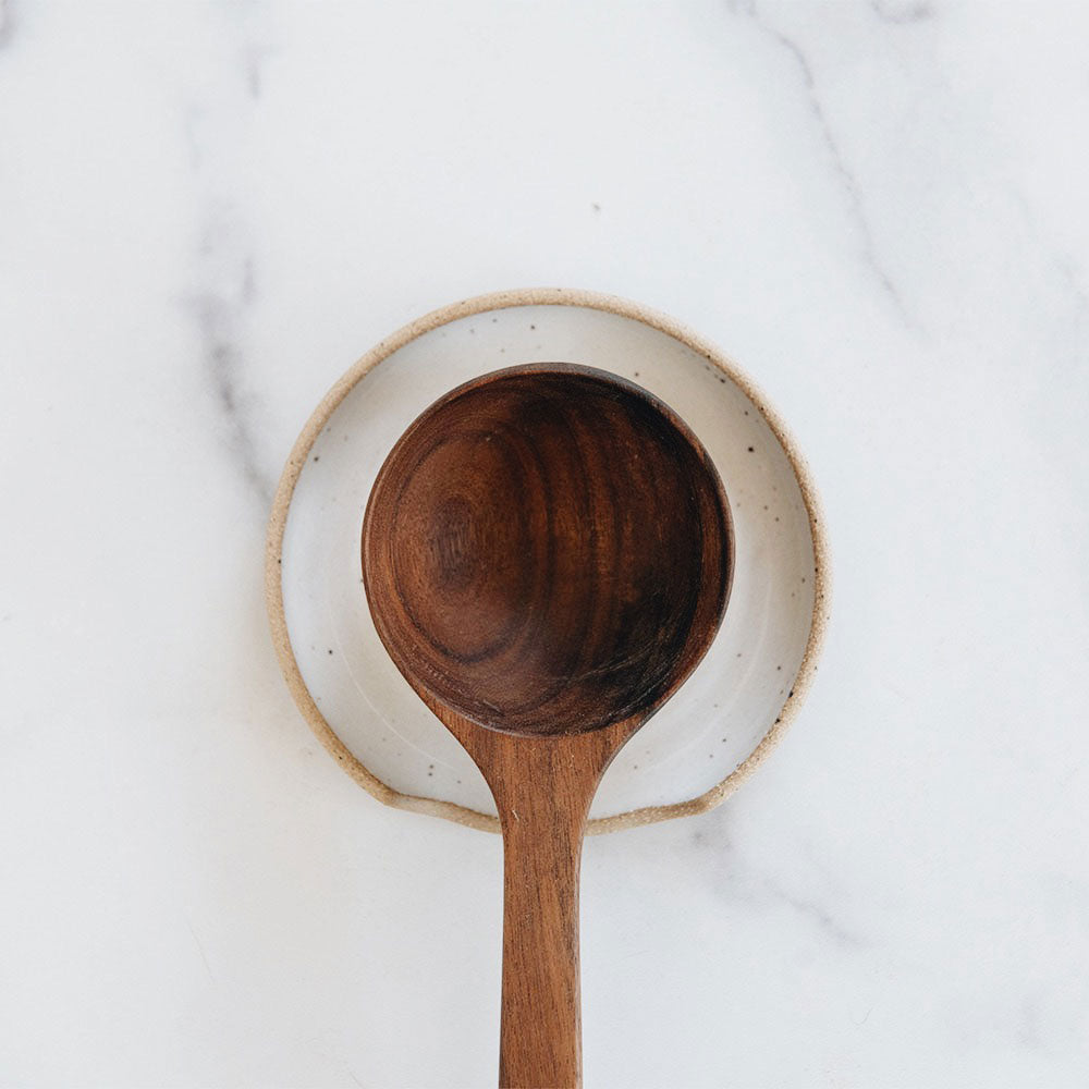 Ceramic Spoon Rest for Kitchen - Heat Resistant & Stylish Utensil Holder - Perfect for Cooking, Serving & Dining Decor