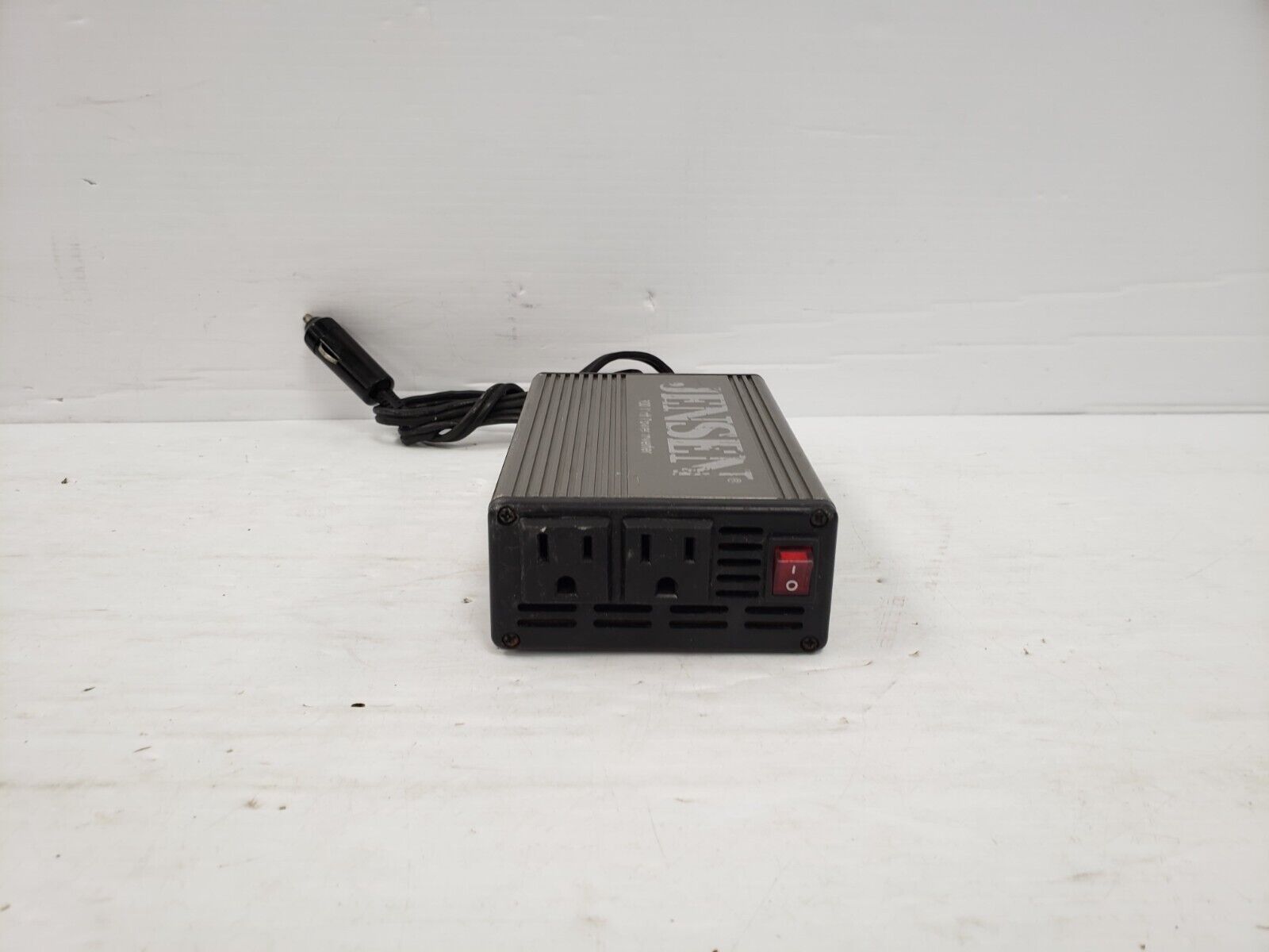 Jensen 300 Watt Power Inverter - DC to AC Converter for Cars, Trucks & RVs - Charge Laptops, Phones & Small Appliances on the Go