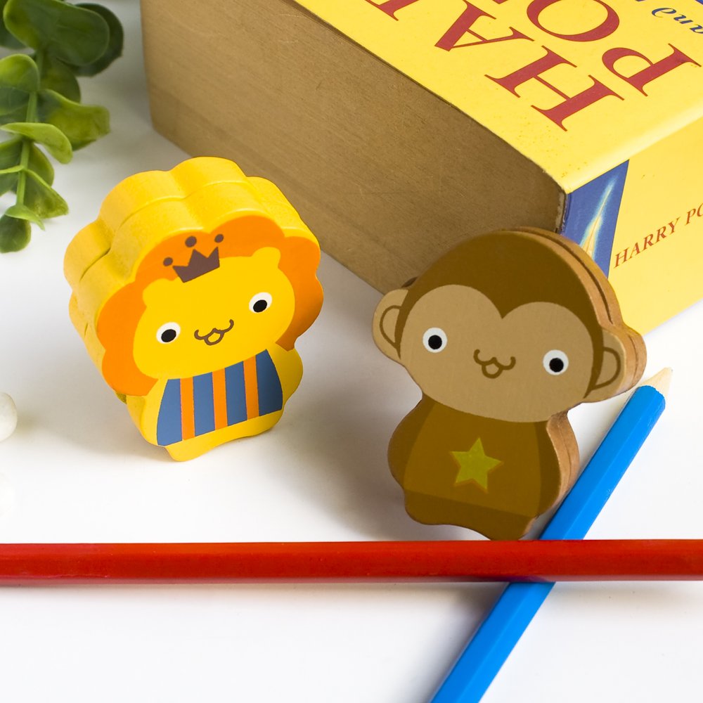 Blancho Wooden Animal Clips - Lion & Monkey Card Holder, Wooden Clamps for Organizing Photos, Notes, and Documents | Perfect for Home, Office, and School Use