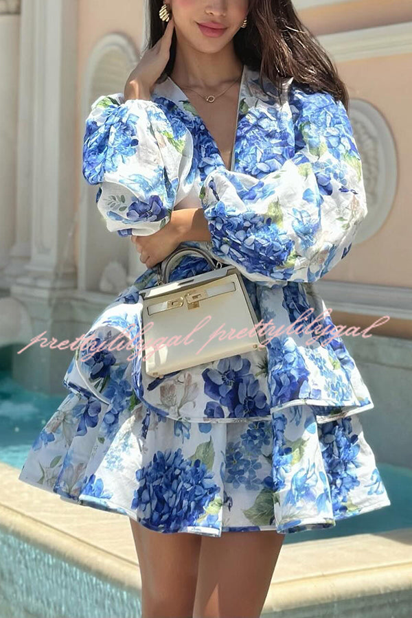 Floral Print Deep V-Neck Balloon Sleeve Tiered Mini Dress - Feminine & Sexy Summer Party Outfit for Date Night, Cocktail Party & Beach Vacation
