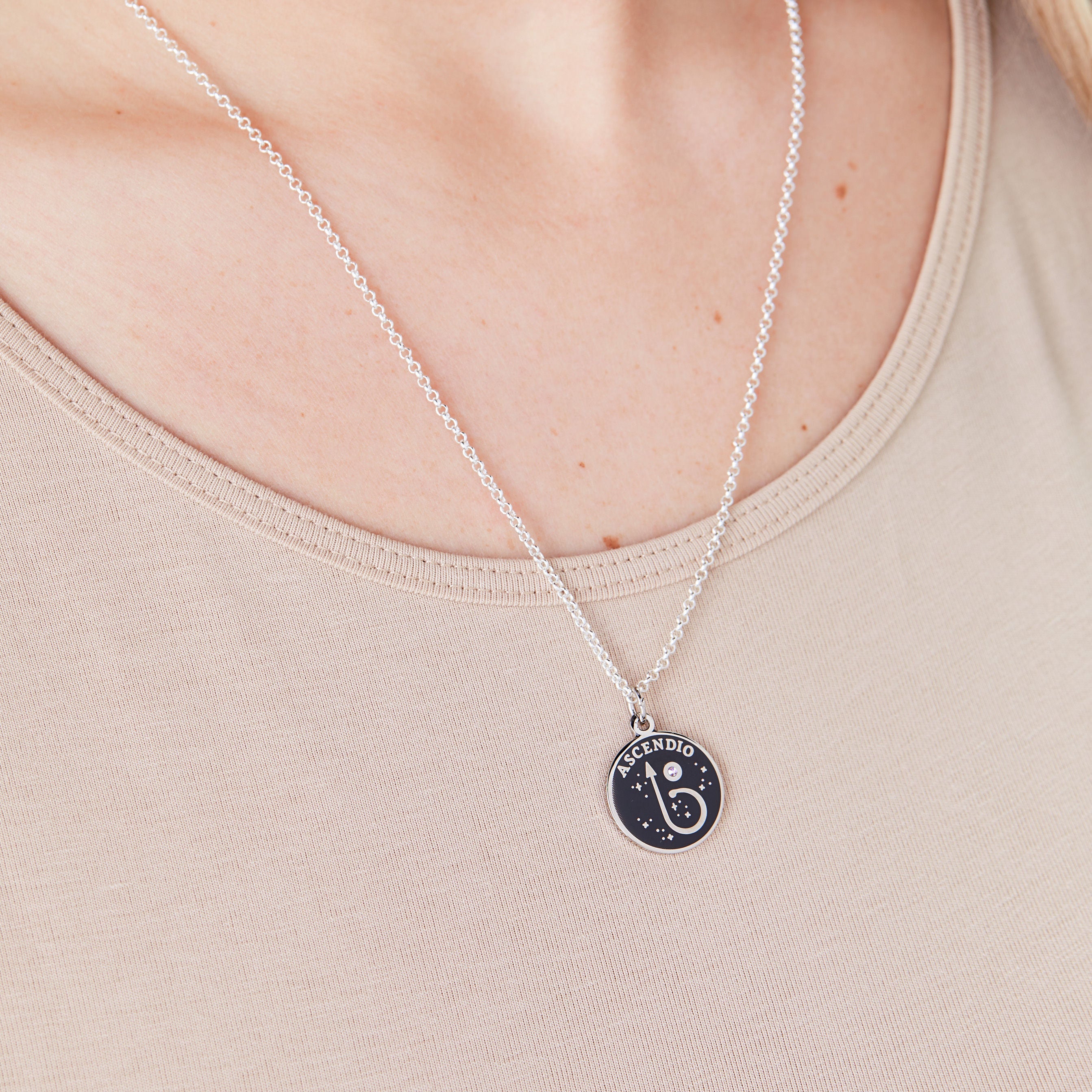 Harry Potter™ 'Ascendio' Adjustable Necklace - Magical Jewelry for Fans, Cosplay & Gift Giving