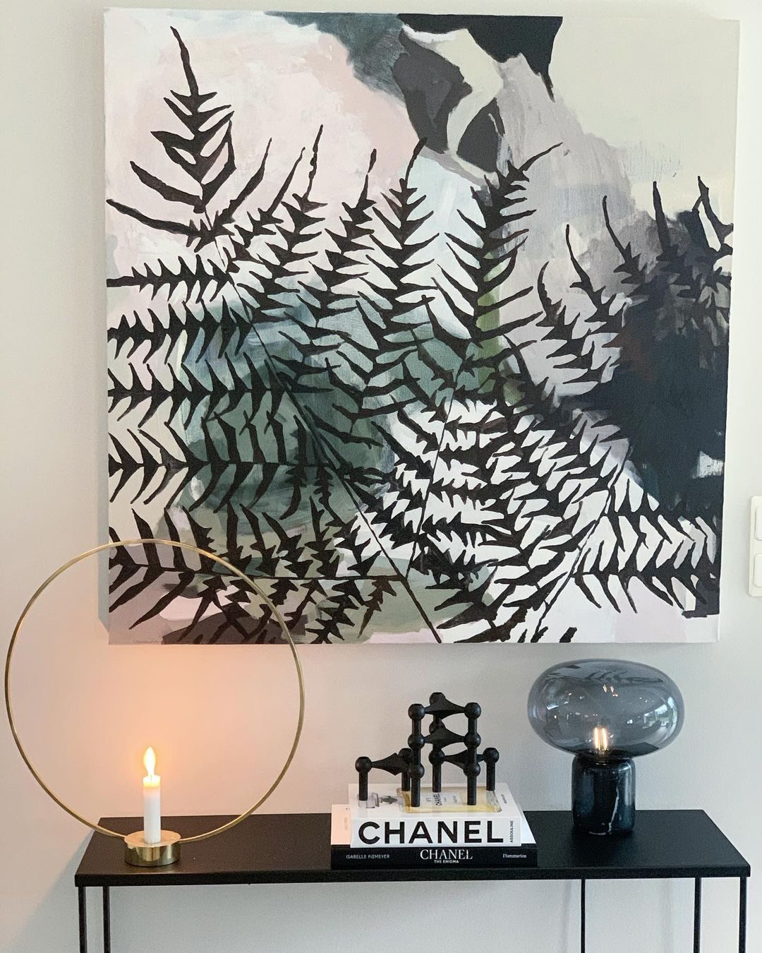 Sylvaine Modern Table Lamp - Elegant Bedside & Living Room Lighting for Home Decor - Perfect for Bedrooms, Offices, and Reading Nooks