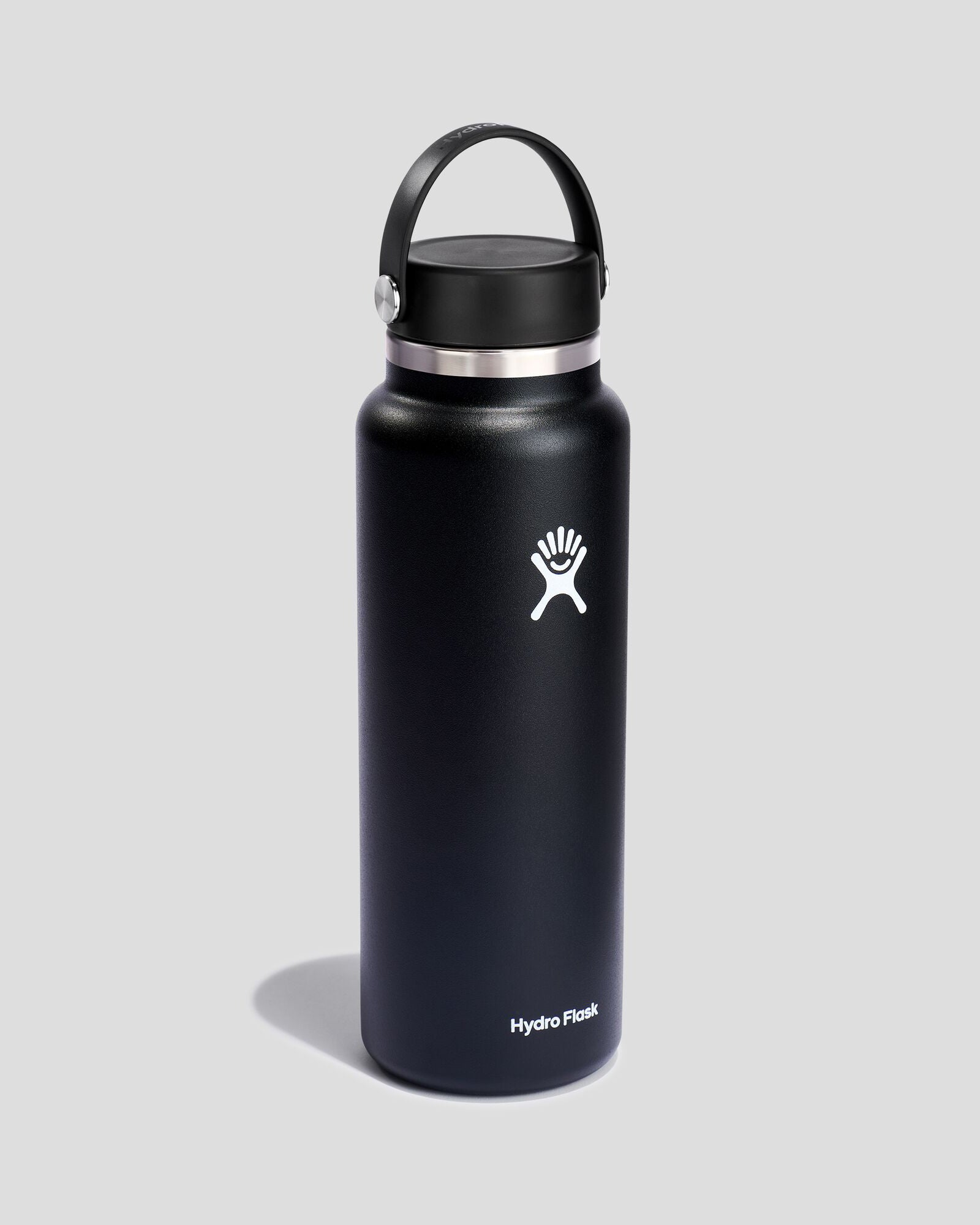 Hydro Flask Wide Mouth Water Bottle 40oz (1.18L) - Vacuum Insulated Stainless Steel Thermos for Hot & Cold Drinks - Perfect for Hiking, Gym & Outdoor Activities - Black