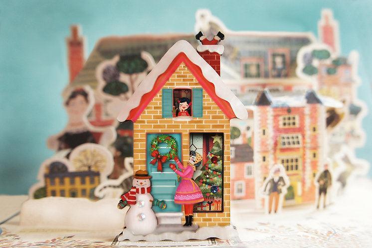 Laliblue Christmas House Brooch - Festive Holiday Pin for Women, Elegant Winter Accessory for Jackets, Scarves & Hats - Perfect for Christmas Parties, Gift Exchanges & Seasonal Decor