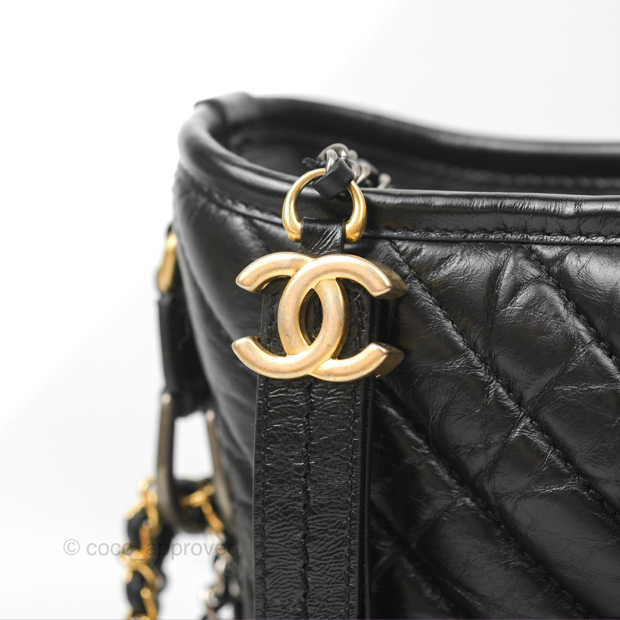 Chanel Chevron Small Gabrielle Hobo Bag in Black Aged Calfskin with Mixed Hardware - Luxury Shoulder Bag for Women, Perfect for Work, Travel and Everyday Use