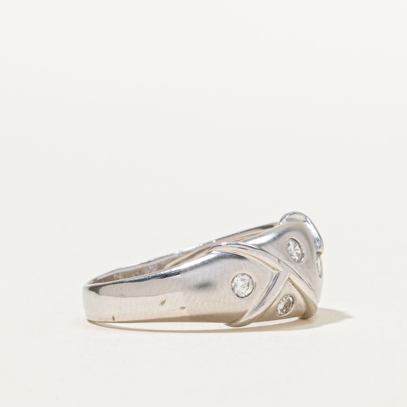 0.28ctw Scattered Diamond Ring - Size 6.25 | Elegant Wedding Band, Anniversary Gift for Her | Perfect for Engagement, Proposal & Special Occasions