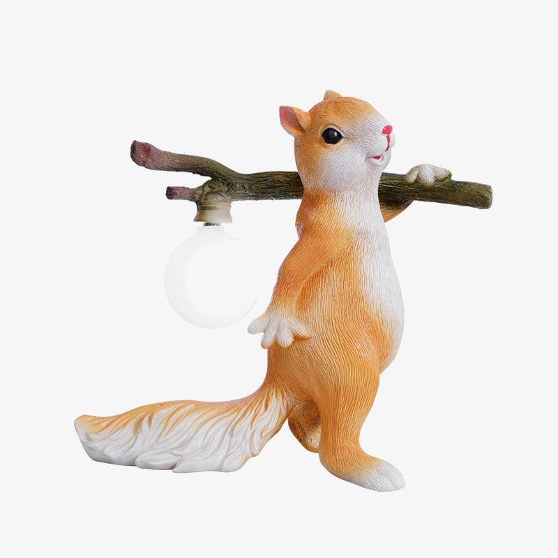 Modern Squirrel-Shaped Table Lamp - Cute Animal Desk Light for Kids Room, Study & Nursery Decor - Perfect Night Light for Bedtime Reading & Cozy Ambience