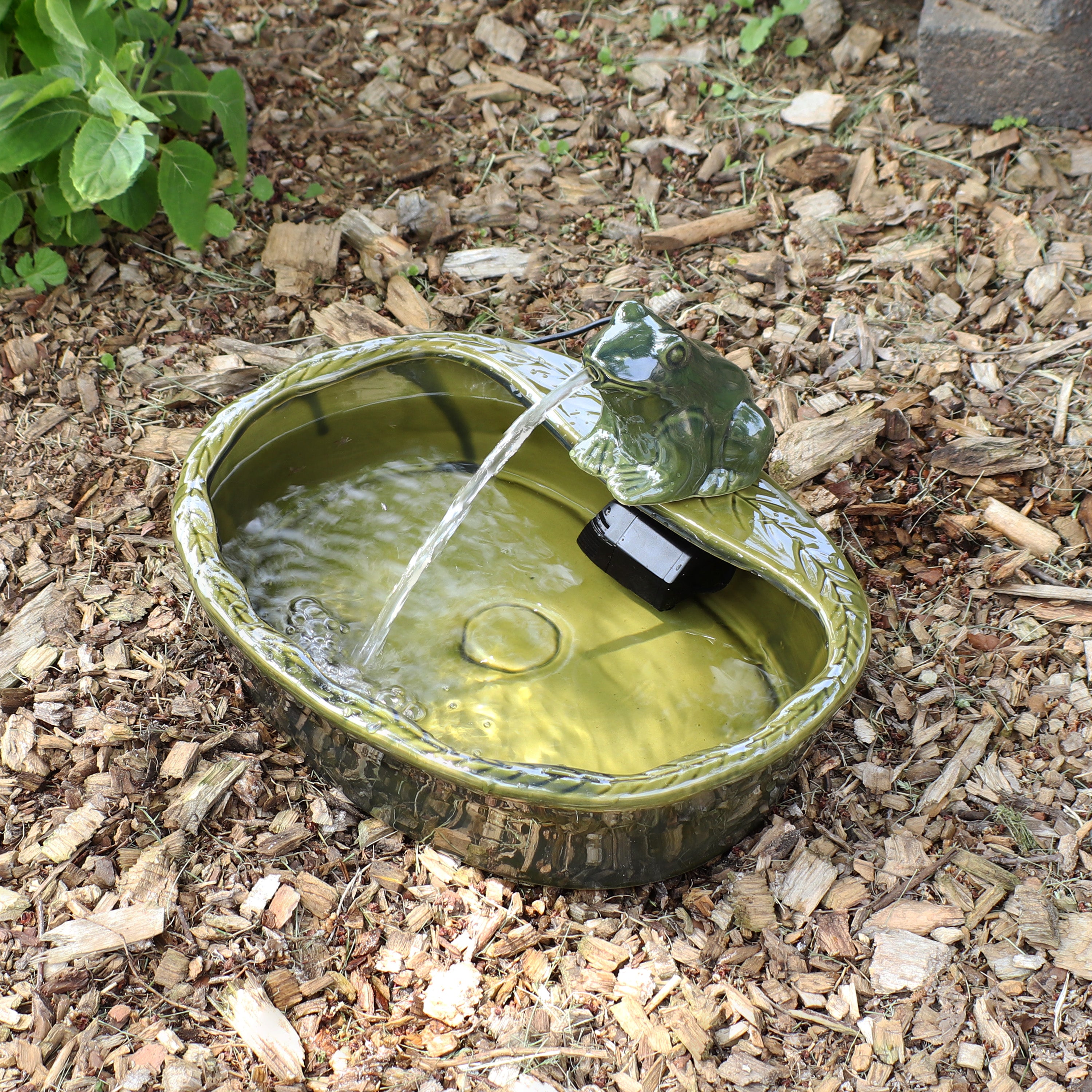 Modern Cascading Bowls Solar Fountain with Battery Backup - 28 Inch Outdoor Water Feature for Garden, Patio, and Yard Decor