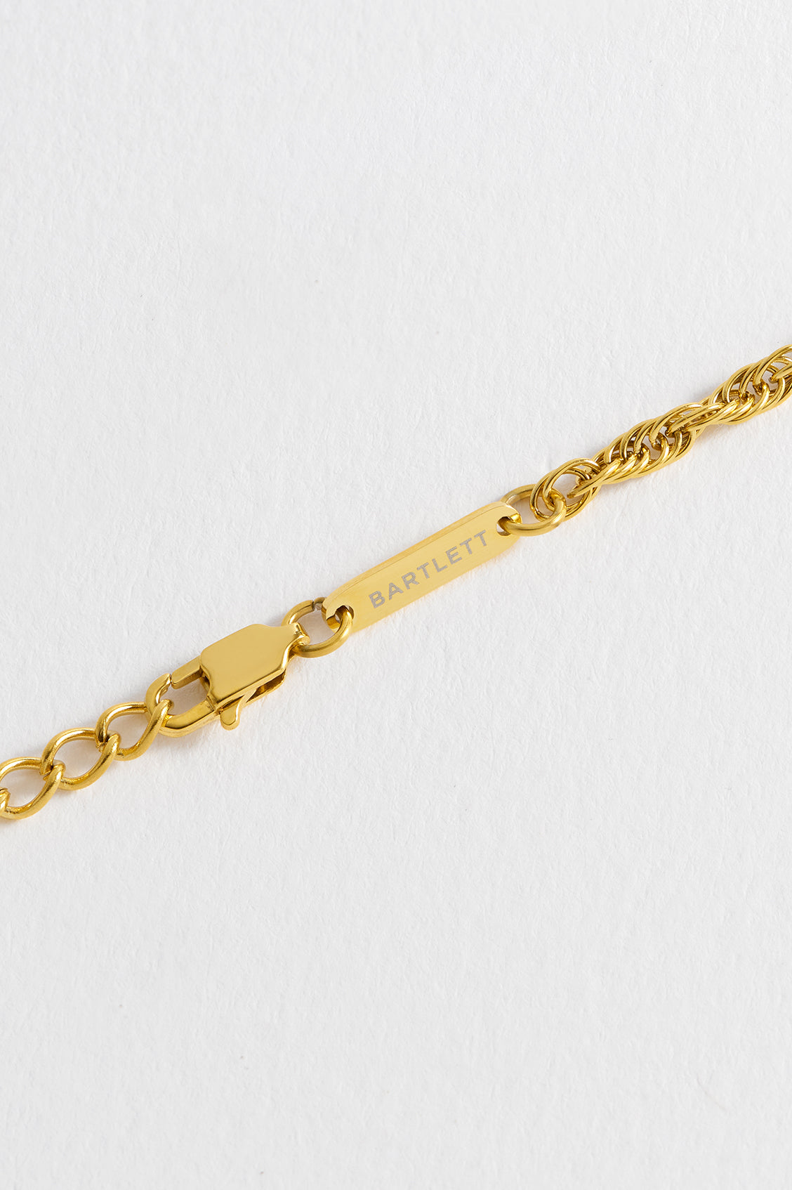 Stylish Men's Rope Chain Bracelet - 14K Gold Plated Stainless Steel Jewelry for Gifts & Everyday Wear - Perfect for Casual Outfits, Date Nights & Special Occasions