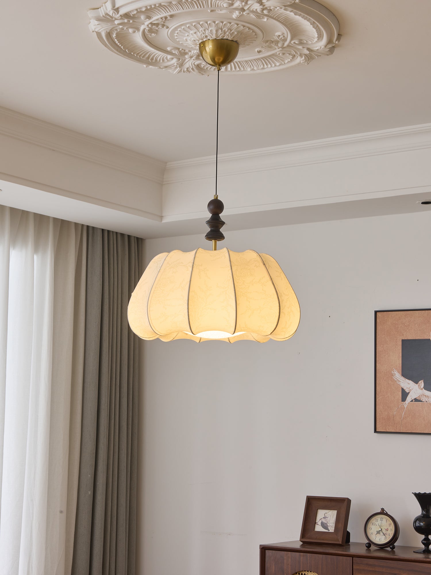 Fleurina Pendant Lamp - Modern Hanging Light Fixture for Dining Room, Kitchen Island & Bedroom Decor