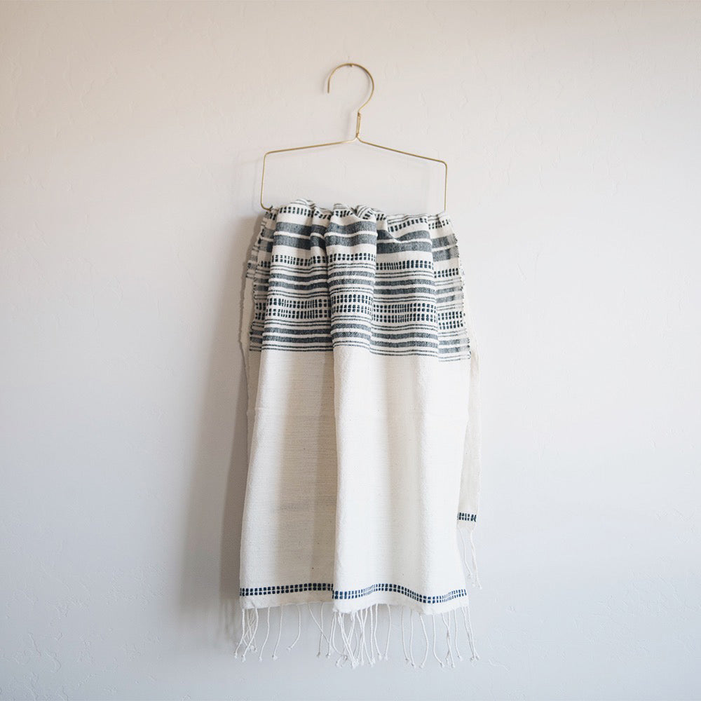 Premium Ziggy Cotton Hand Towel - Super Soft & Absorbent Bath & Kitchen Towel - Navy Blue - Perfect for Bathroom, Guest Room & Spa Use
