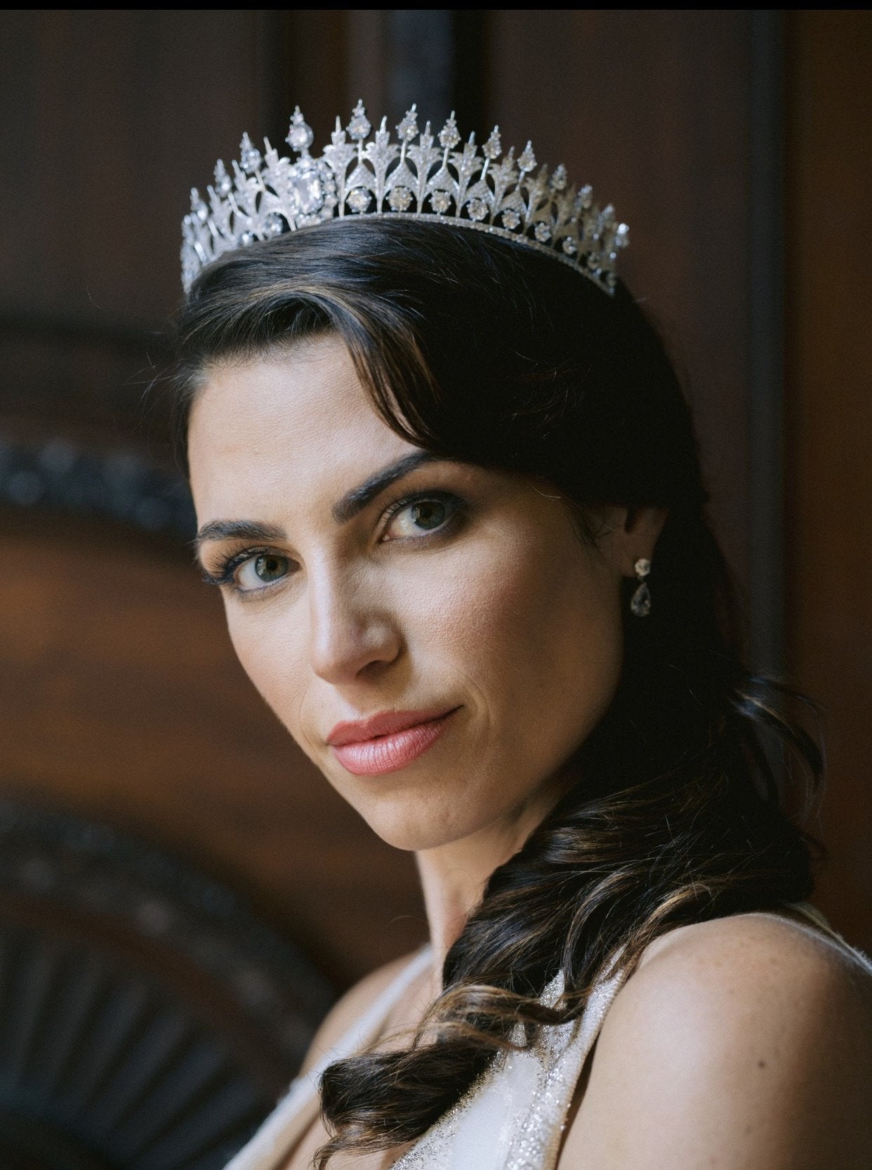 QUEEN MAXIMA Royal Bridal Crown - Elegant Rhinestone Tiara for Weddings, Prom, Pageants & Special Occasions | Perfect Bridal Accessory for Princess-Themed Events