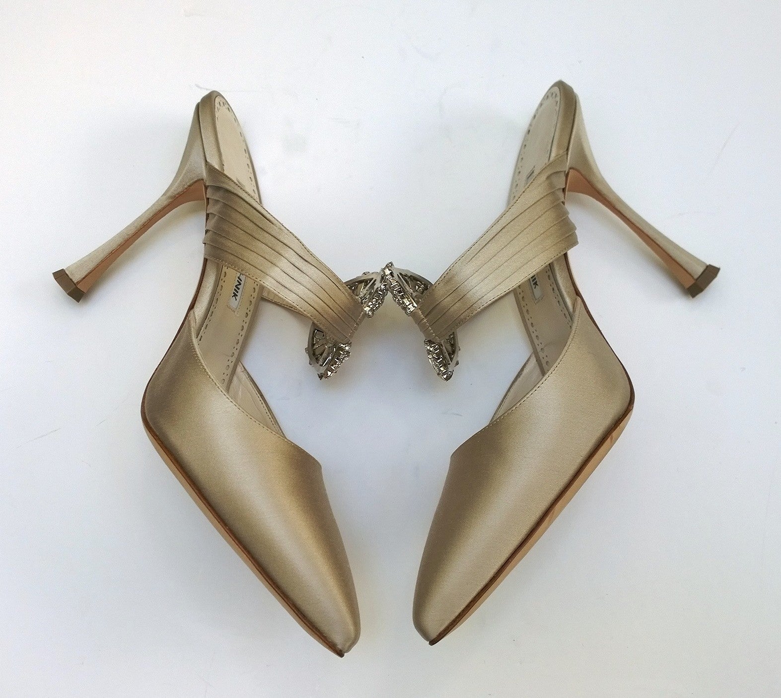 Manolo Blahnik Maidugura 105mm Oyster Satin Heels - Women's Luxury Mule Sandals for Weddings & Evening Events