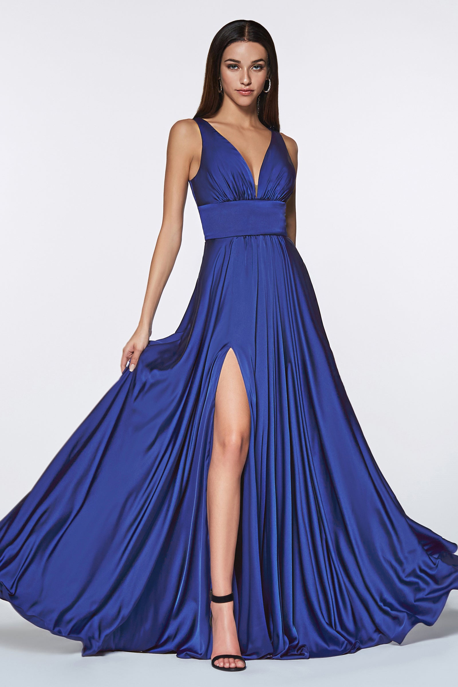 Elegant Chiffon A-Line Pleated V-Neck Dress for Women - Perfect for Weddings, Parties & Special Occasions