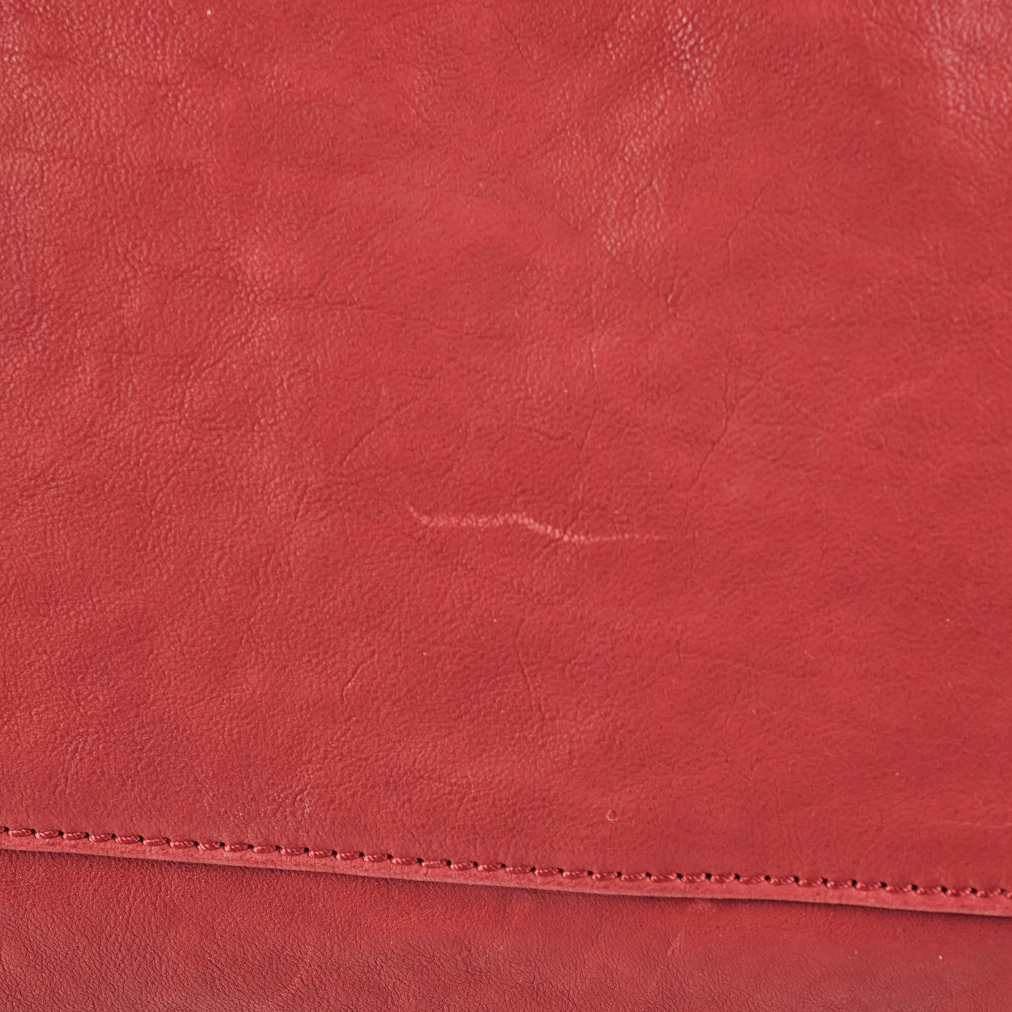 Chanel CC Chain Leather Tote Bag in Red - Luxury Designer Handbag for Women, Perfect for Work, Travel & Everyday Use