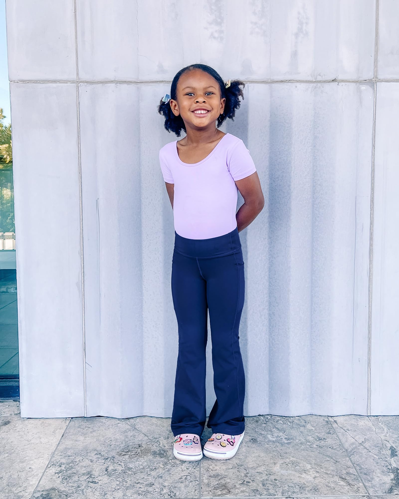 Stelle Girls' High Waisted Flare Leggings with Pockets - Bootcut Yoga Pants for Kids, Dance & Bell Bottom Style | Perfect for Dance Classes, Yoga Sessions & Casual Wear