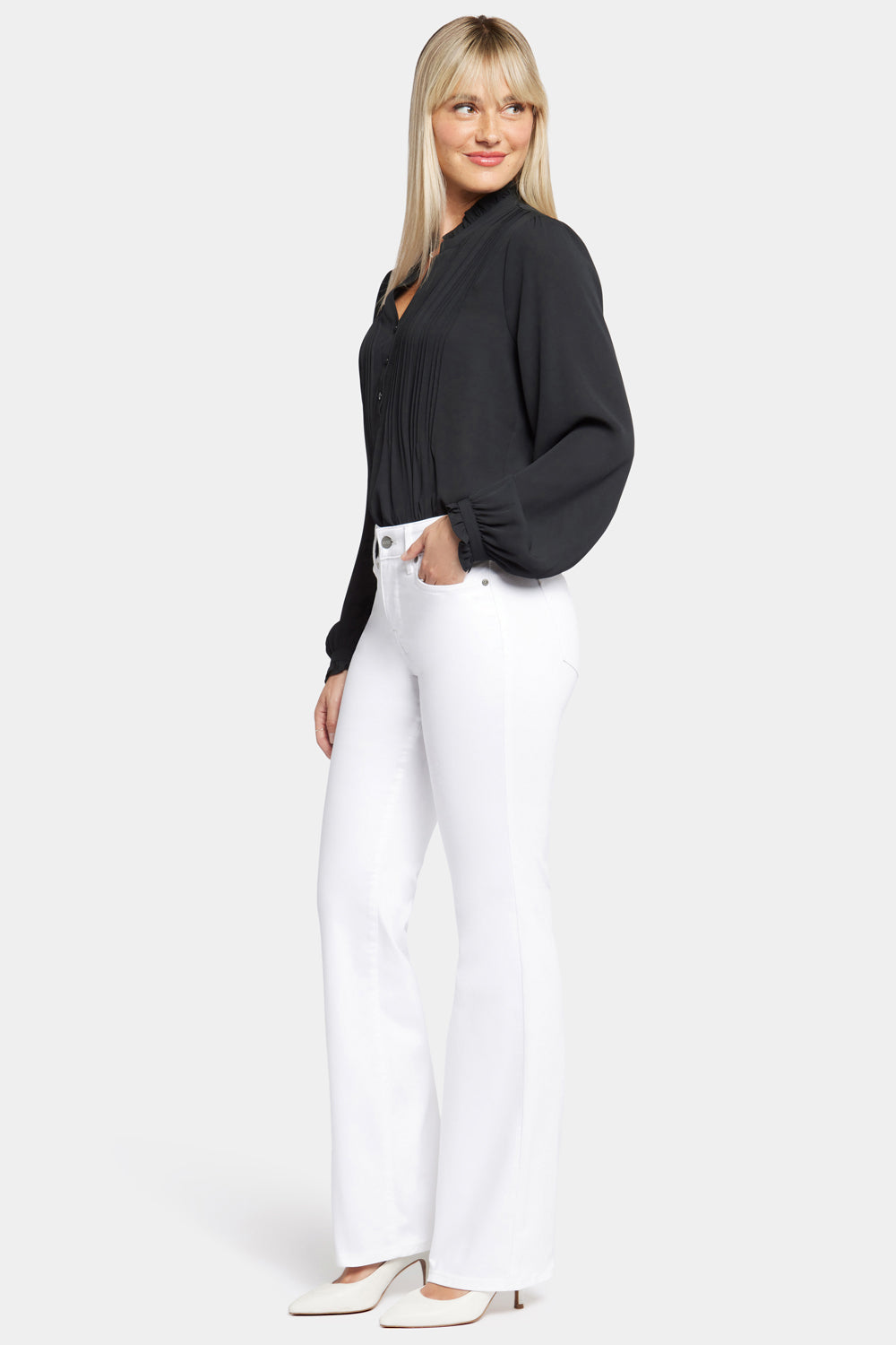 Blake Slim Flared Jeans for Petite Women | High-Waist Stretch Denim Pants in Optic White | Perfect for Casual Wear, Office Outfits & Date Nights
