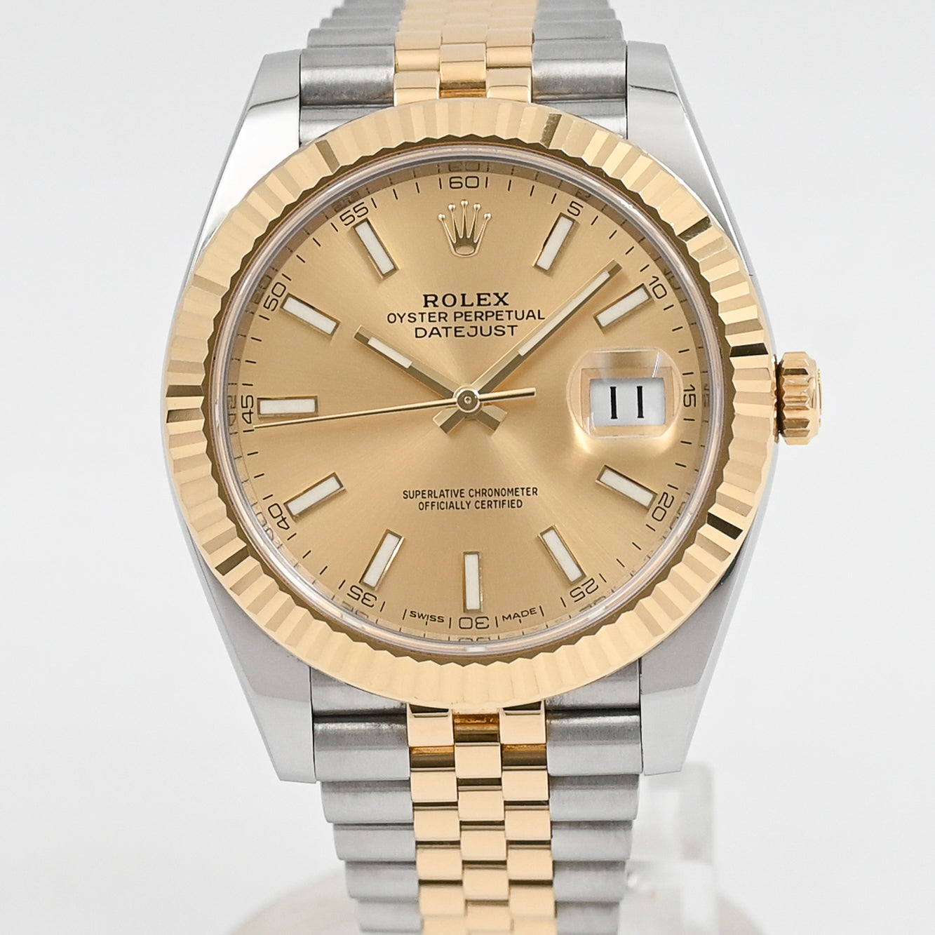Rolex Datejust 41 Stainless Steel Watch 2016 Model - Luxury Automatic Timepiece for Men, Perfect for Business, Formal Events & Everyday Wear