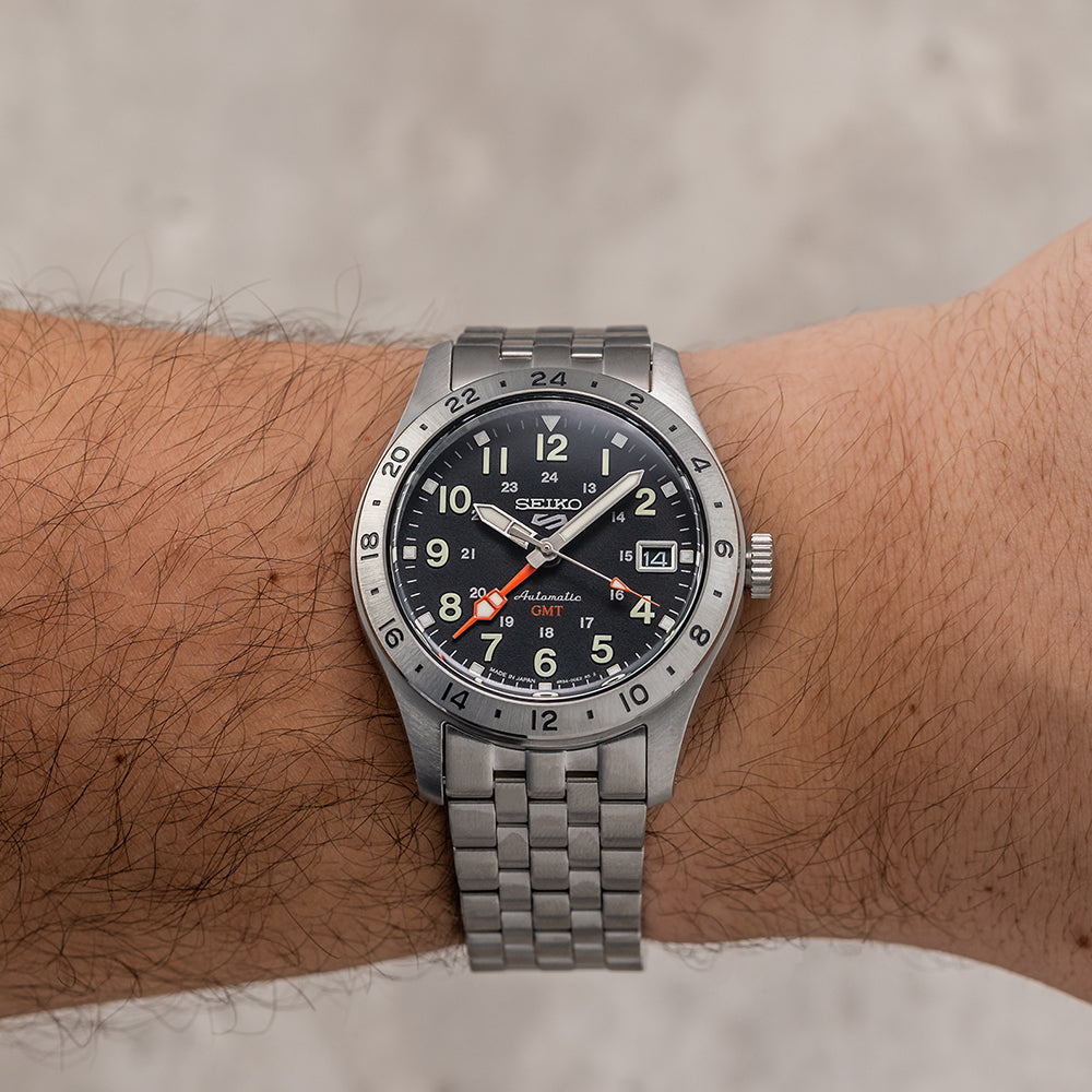SSK023 5 Sports Field GMT 39.4mm Black Stainless Steel Watch for Men - Perfect for Travel, Business & Outdoor Adventures