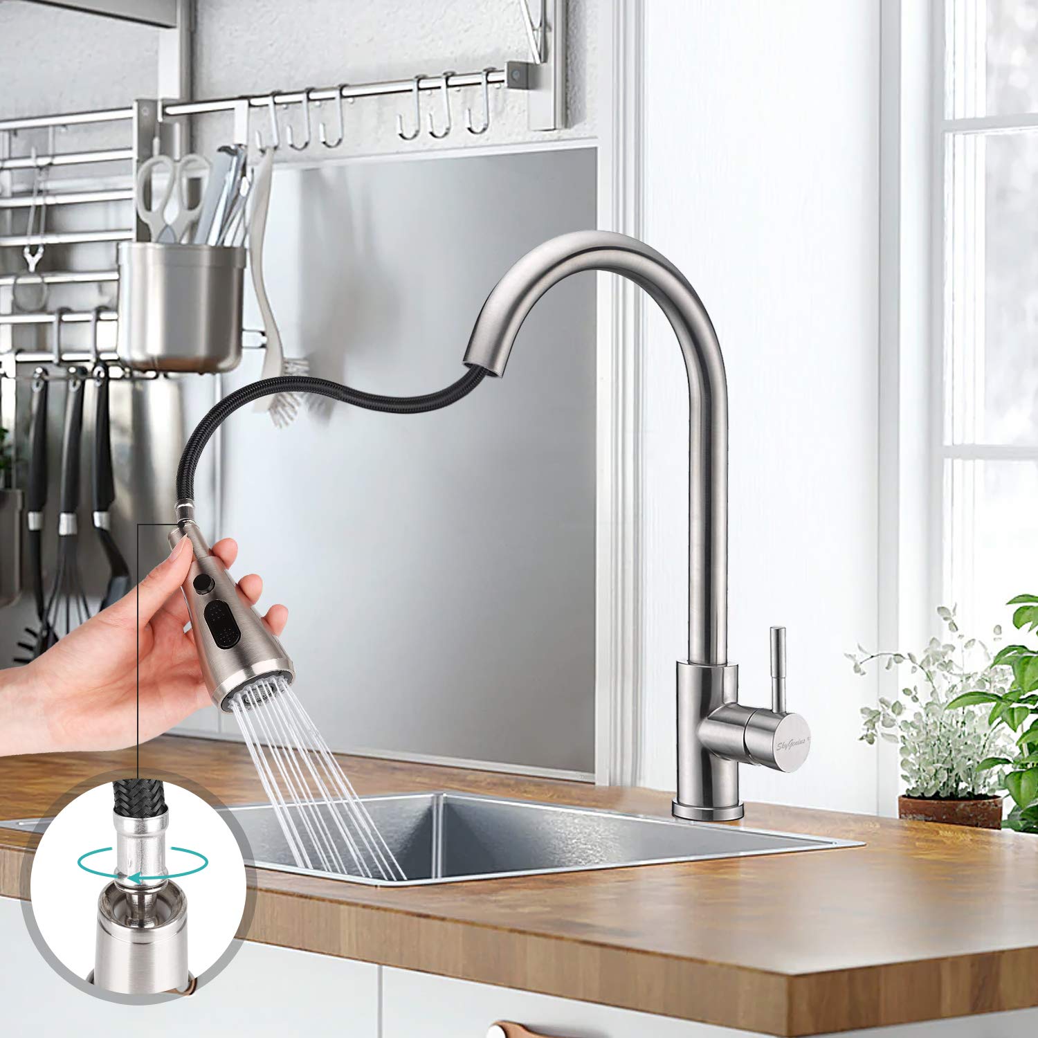 Stainless Steel Pull Down Kitchen Faucet for Modern Sinks