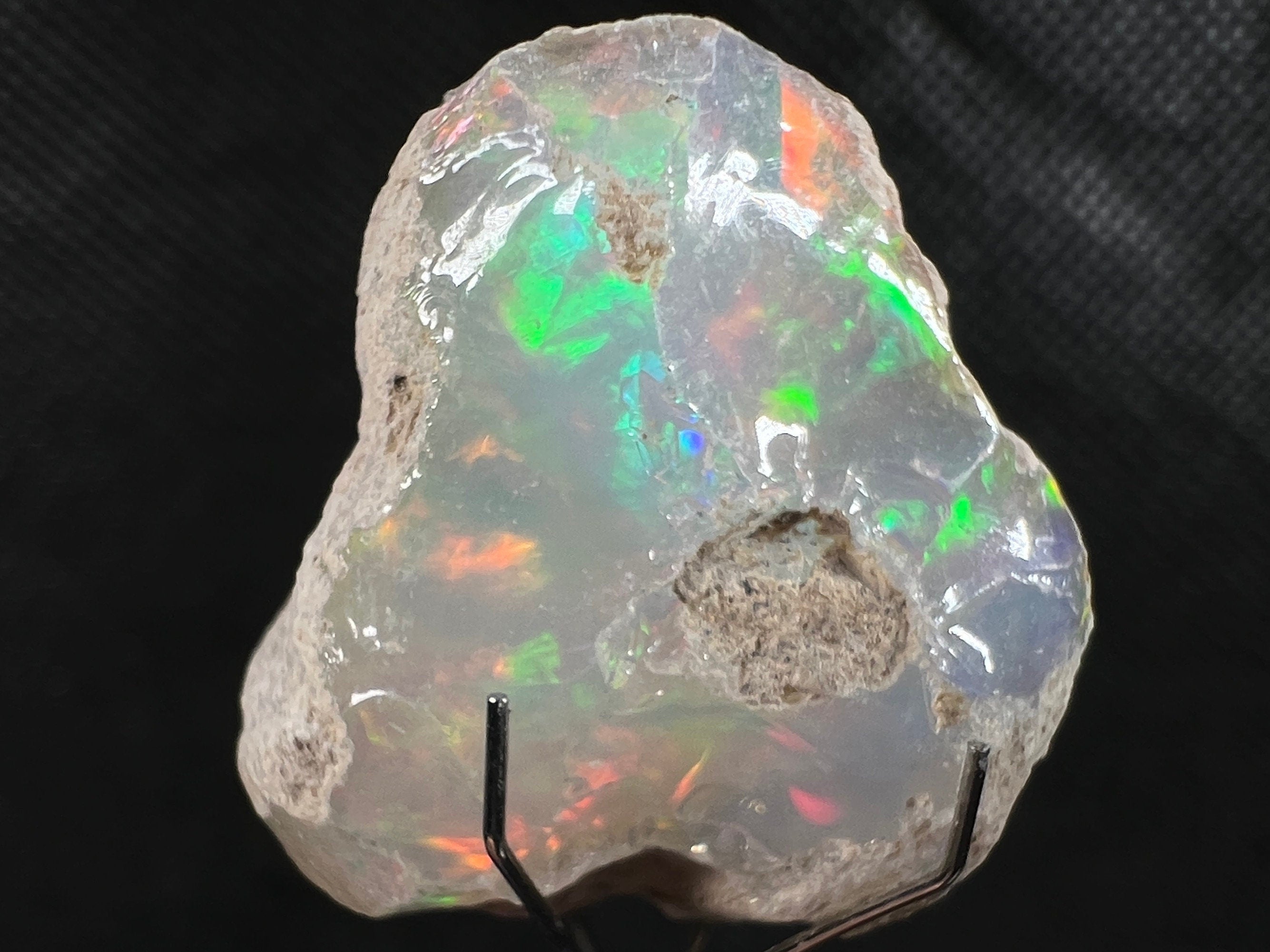 Premium 4A+ Welo Opal Raw Crystal - Natural Cutting Grade Opal Gemstone, October Birthstone for Jewelry Making & Collecting (Ideal for Rings, Necklaces & Healing Crystals)