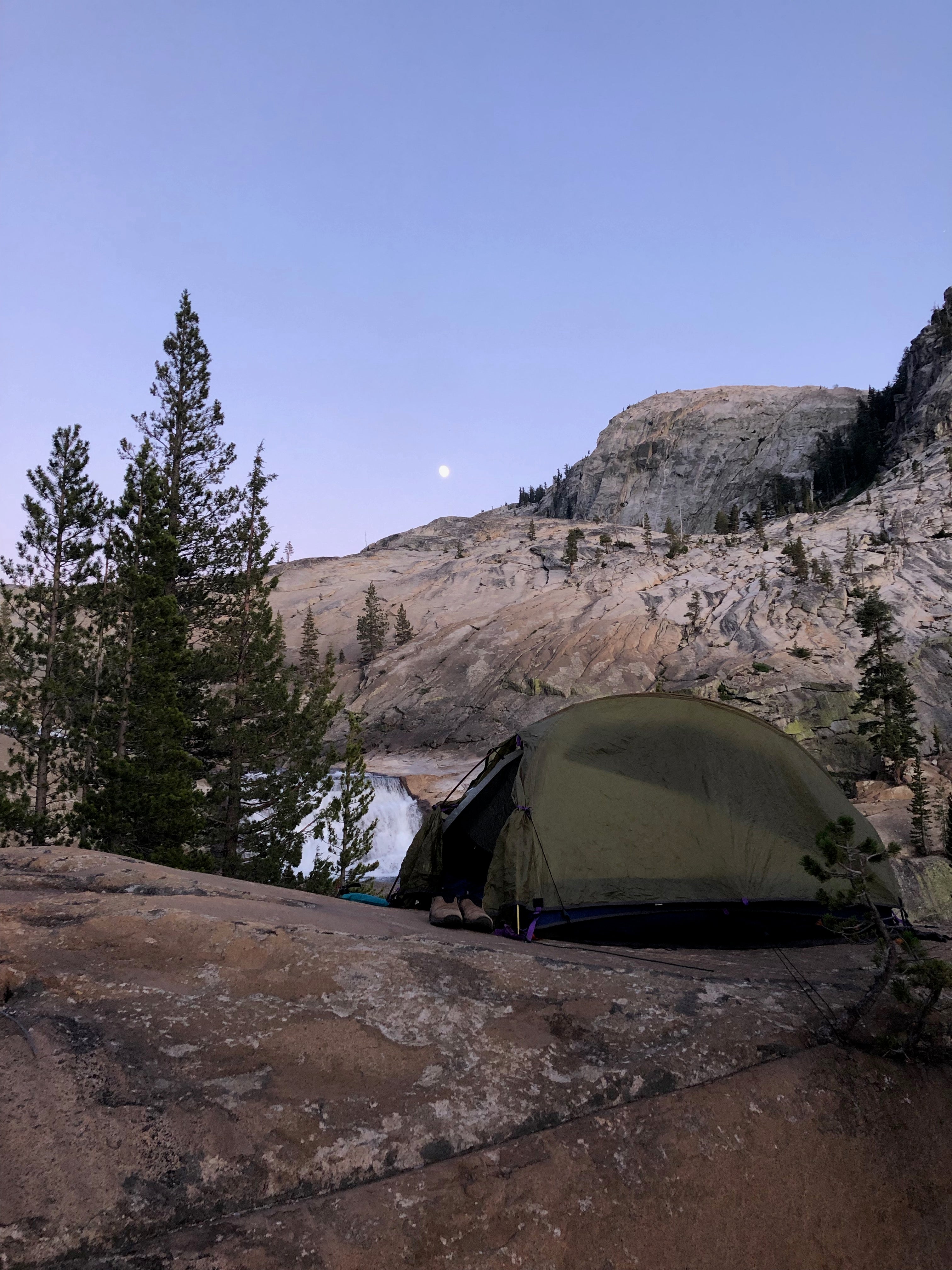 Yosemite Backpacking Gear - Glen Aulin Pass Thru Hiking Backpack for Outdoor Adventures | Perfect for Camping, Trekking & Wilderness Exploration