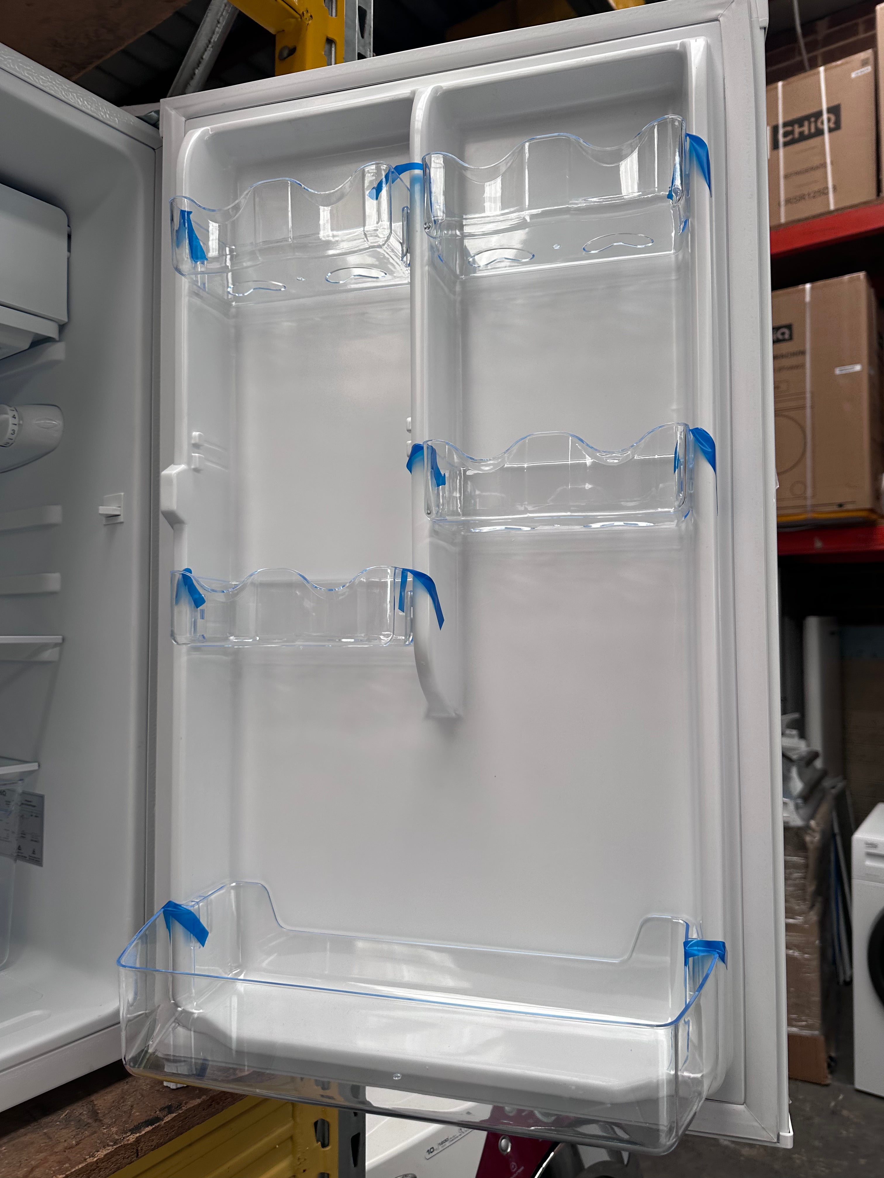 Brand New CHiQ 125L Mini Bar Fridge CSR125DW - Compact Refrigerator with 3 Year Warranty | Perfect for Dorm Rooms, Offices & Small Apartments