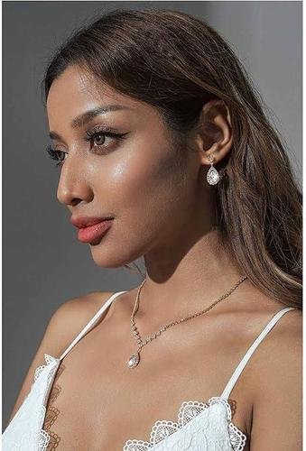 Unicra Bride Crystal Necklace & Earrings Set - Elegant Bridal Wedding Jewelry with Rhinestones | Perfect for Weddings, Prom, Anniversary & Formal Events