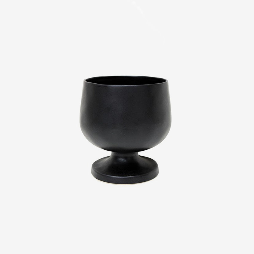 Costa Nova Riviera Sable Noir Footed Serving Bowl - Elegant Entertaining Dish for Appetizers, Salads & Desserts | Perfect for Dinner Parties & Holiday Gatherings