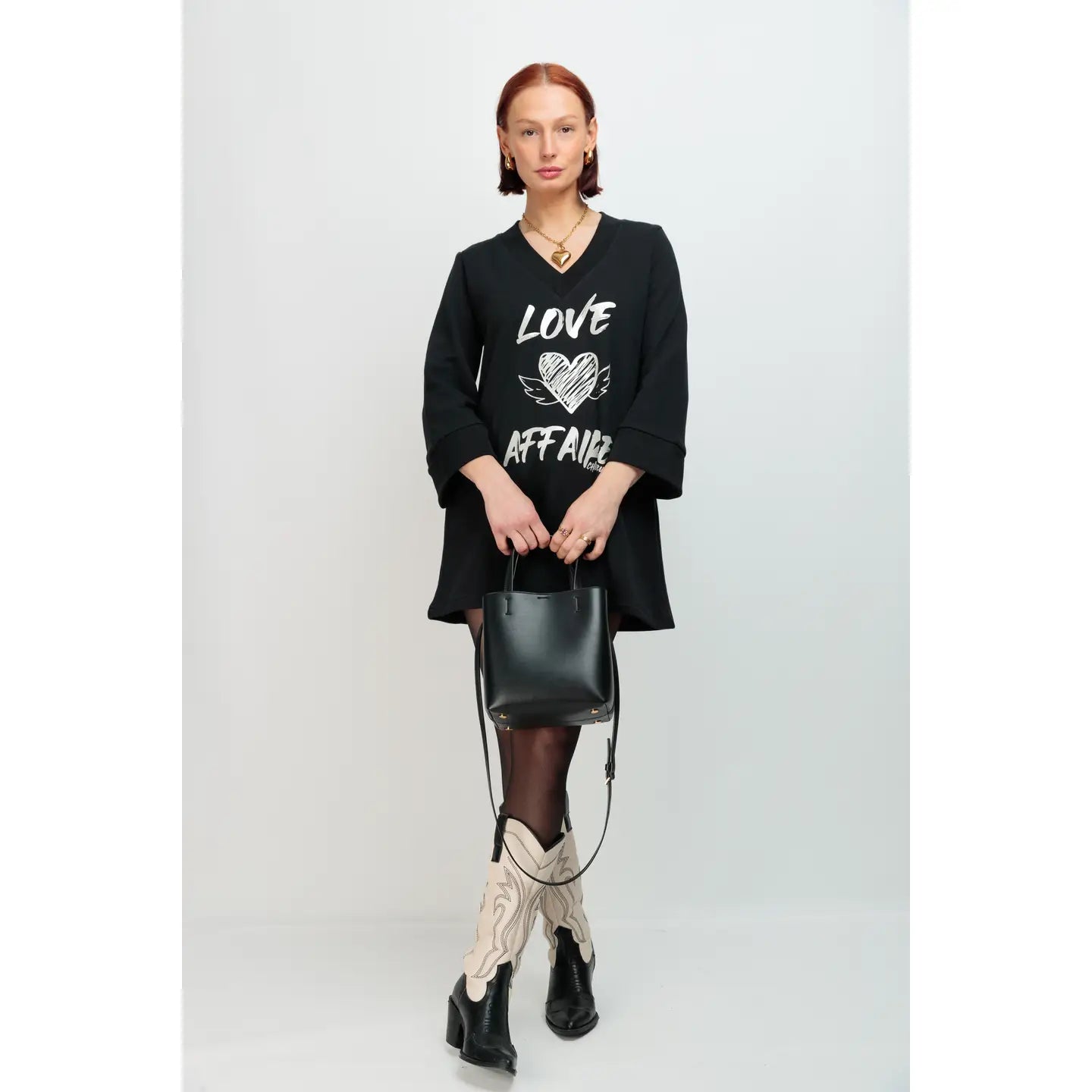 Elegant Flowing Robe Fairy Love Affair - Soft & Stylish Women's Loungewear for Relaxing at Home or Romantic Evenings