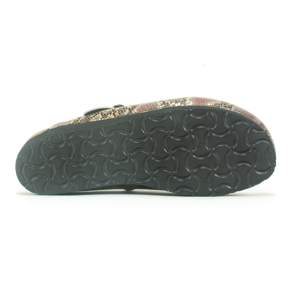 Comfortable Autumn Clog Shoes for Women & Men - Non-Slip Casual Slip-On (Style 4466) | Perfect for Outdoor Walking, Gardening, and Errands