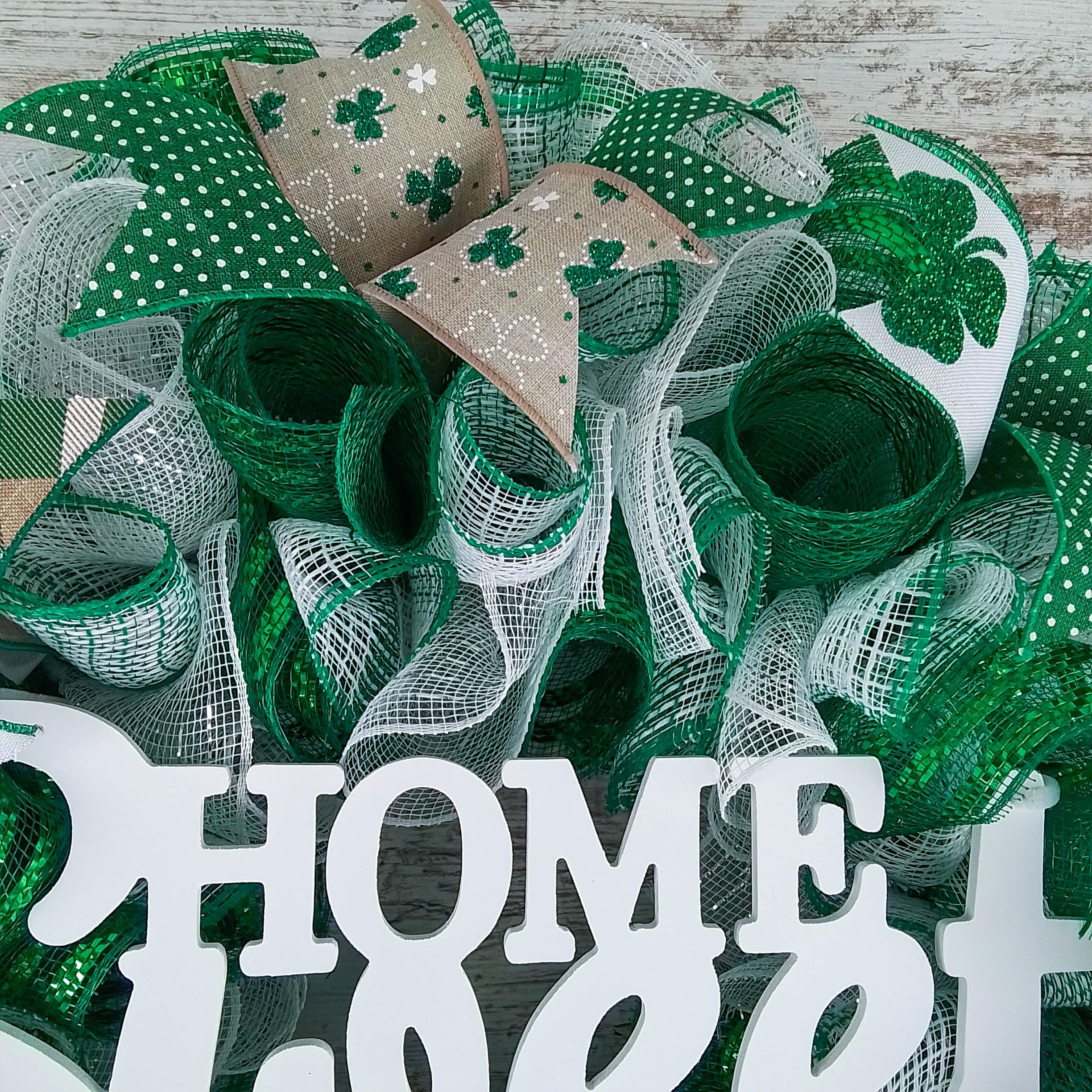 St. Patrick's Day Wreath - Green & White Clover Shamrock Door Hanging Decor for Home - Perfect for Front Door, Wall, Party & Festival Decoration