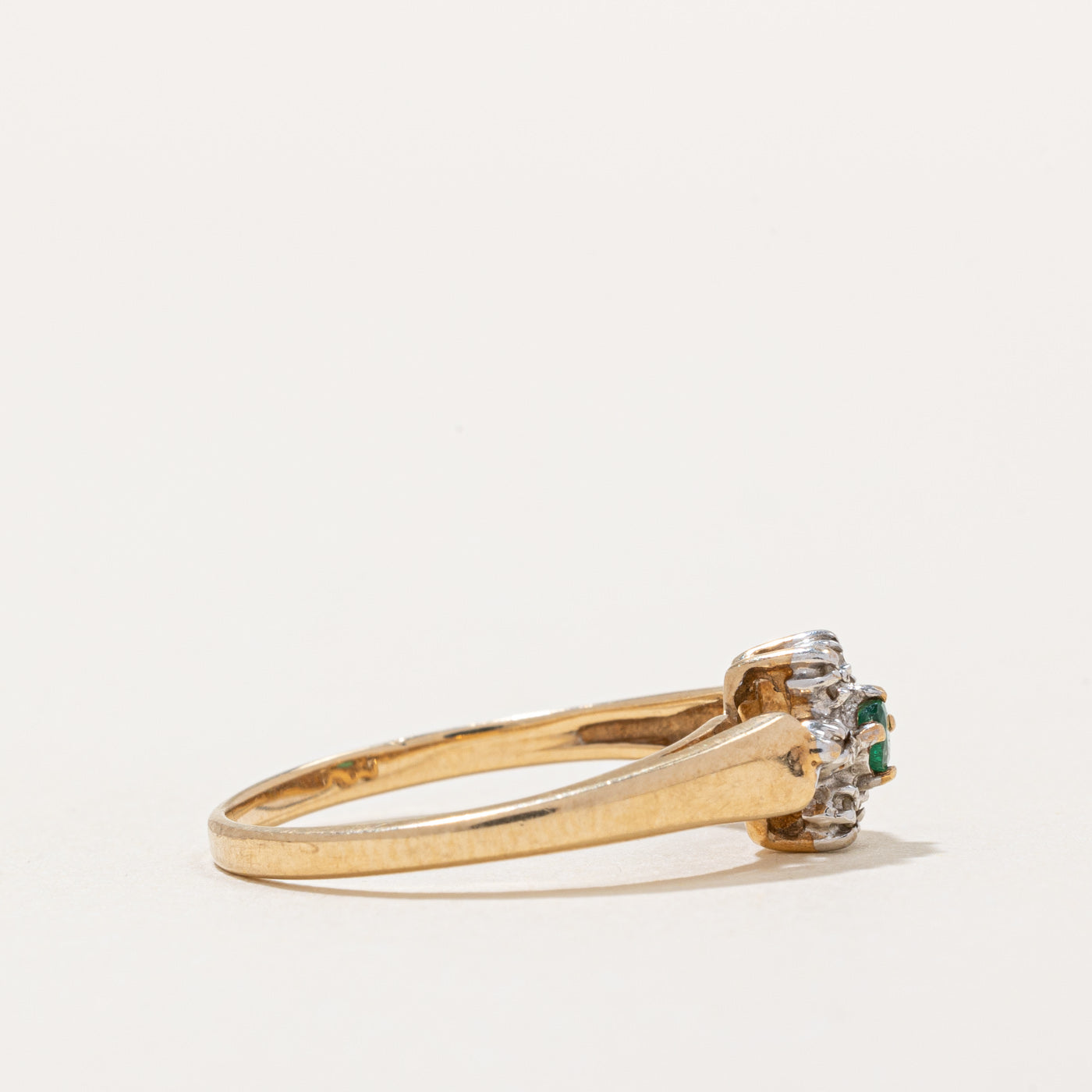 Emerald and Diamond Ring - 0.05ct Emerald with 0.03ctw Diamond Accents - Size 6.75 - Elegant Jewelry for Weddings, Anniversaries & Special Occasions