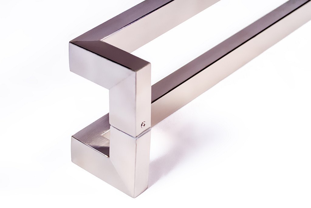 32 Inch Modern Stainless Steel Door Handle Pulls - Brushed Satin Nickel Finish | Push Pull Handles for Wood, Glass & Metal Doors | Perfect for Single/Double Doors, Shower Doors & Barn Doors | Square & Rectangular Bar Shape | Ideal for Home, Office & Commercial Spaces