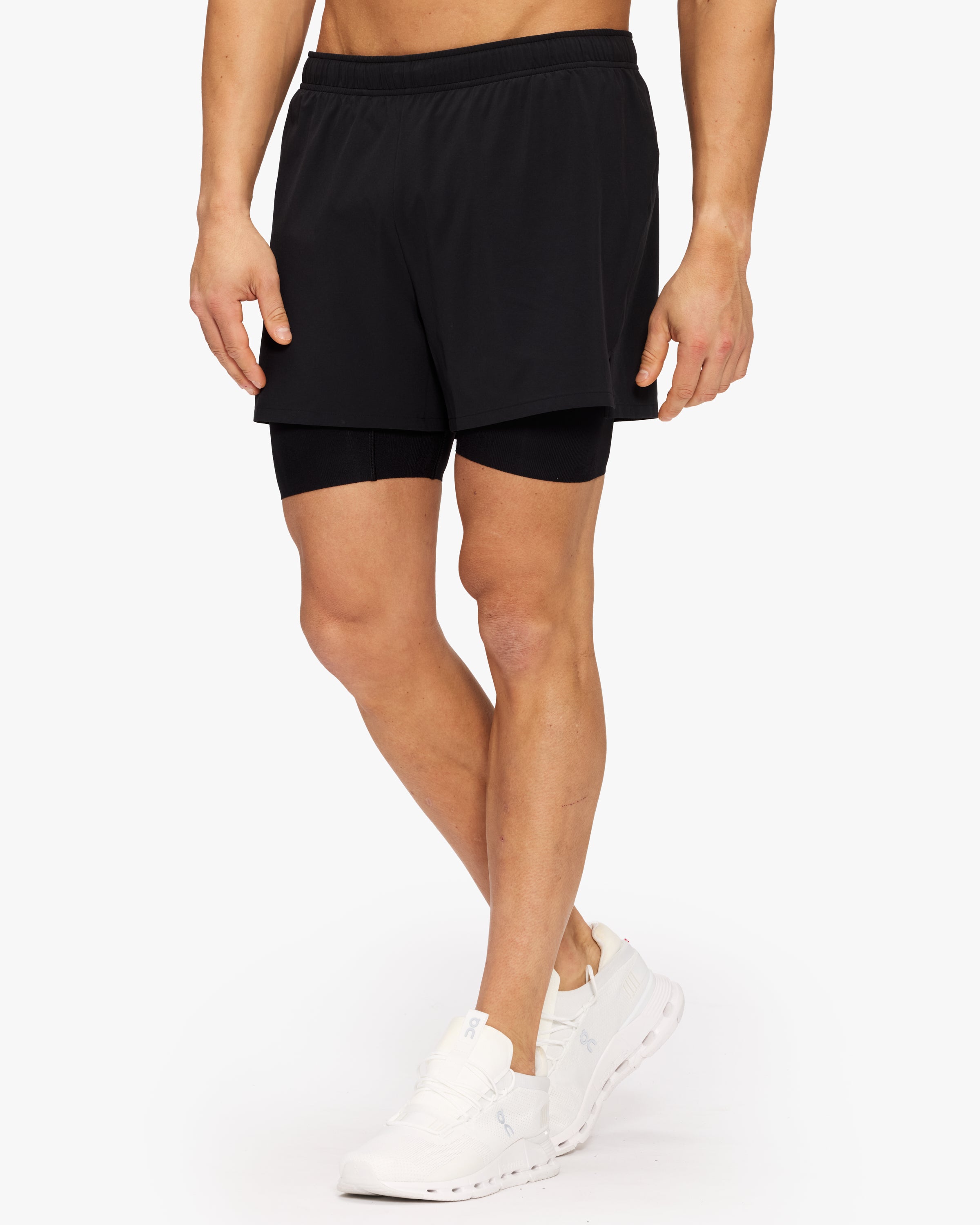 On Pace Running Shorts 7