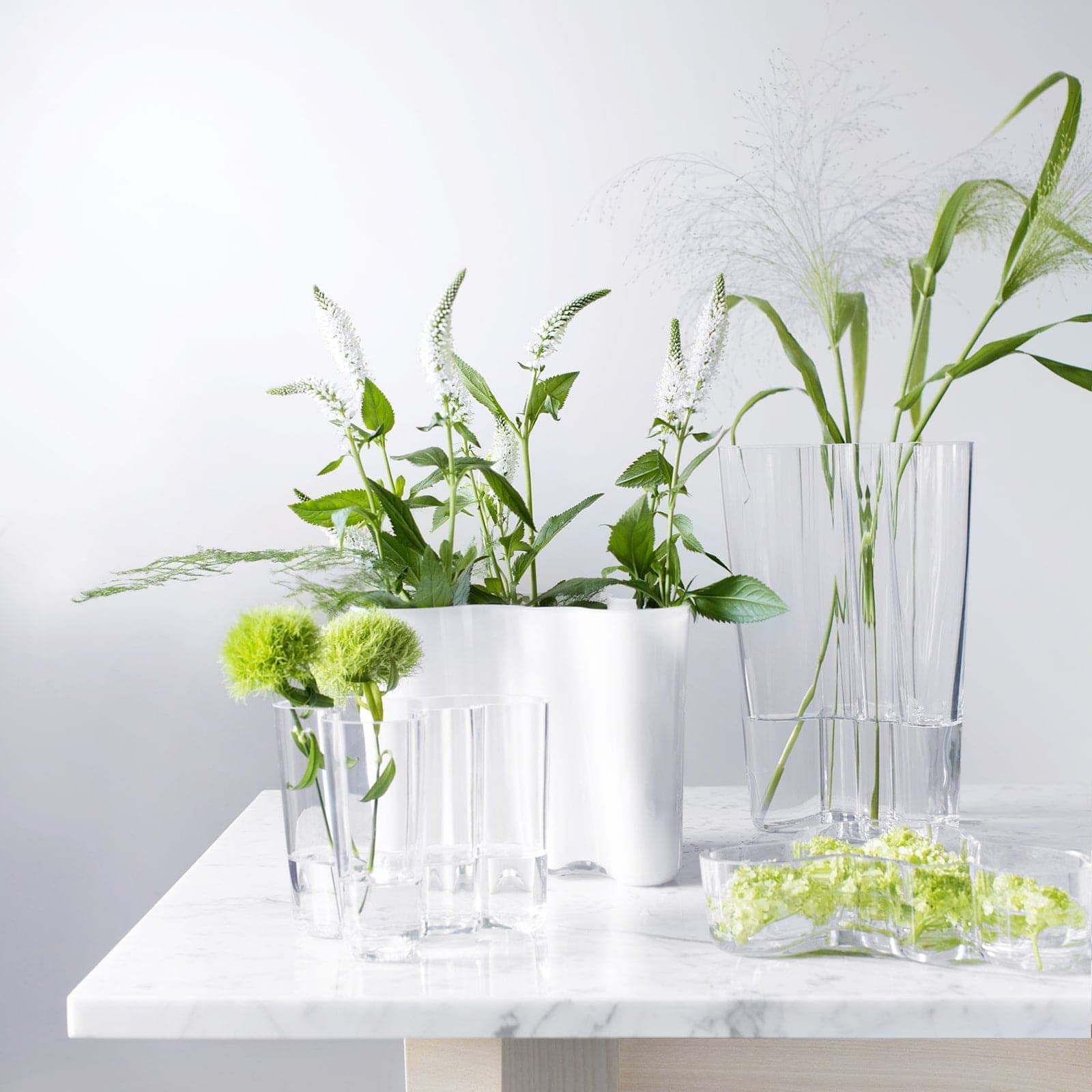 Iittala Alvar Aalto 160mm White Glass Vase - Modern Scandinavian Home Decor for Living Room, Dining Table & Office Desk